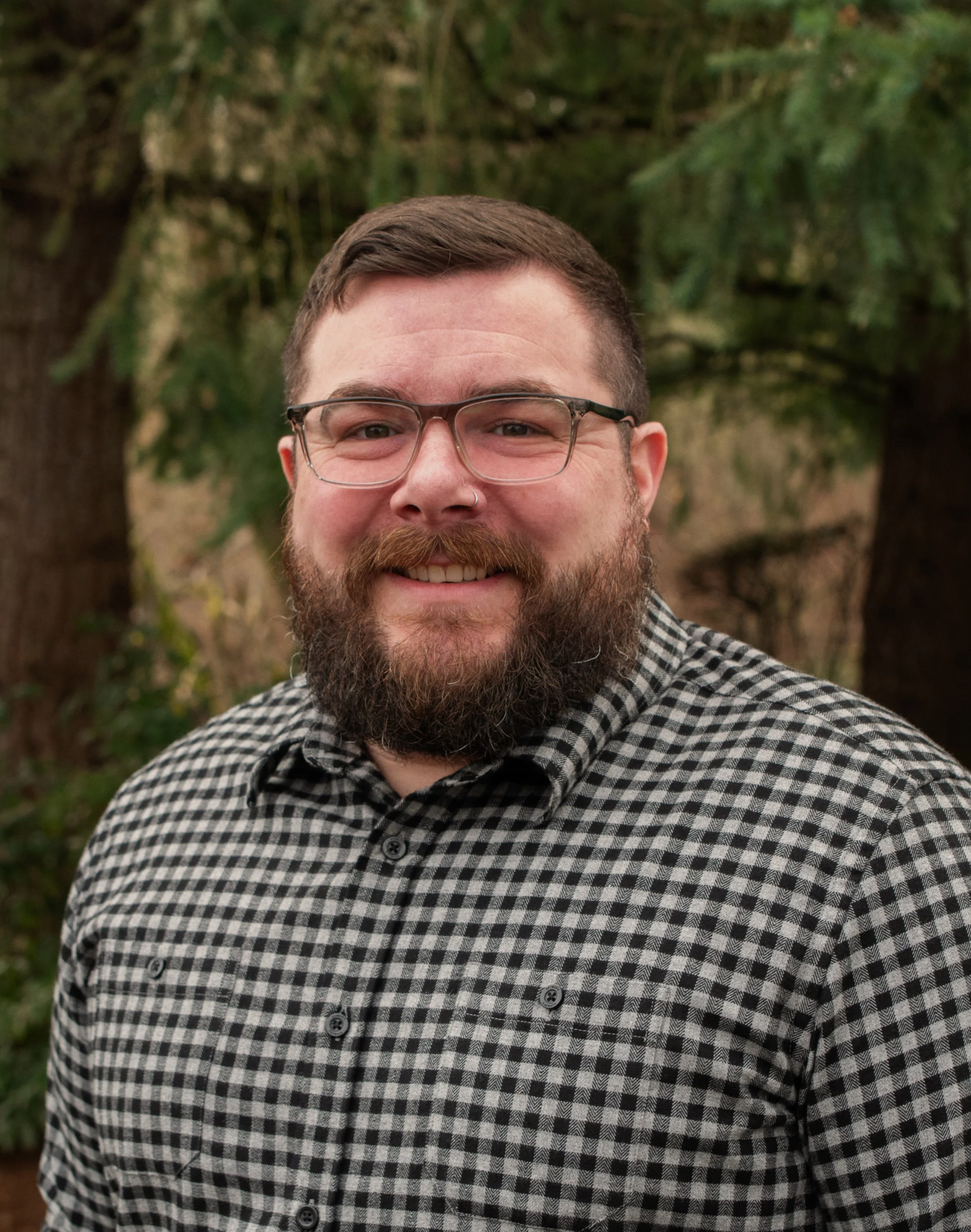 Justin Artoff Headshot 2-.JPG