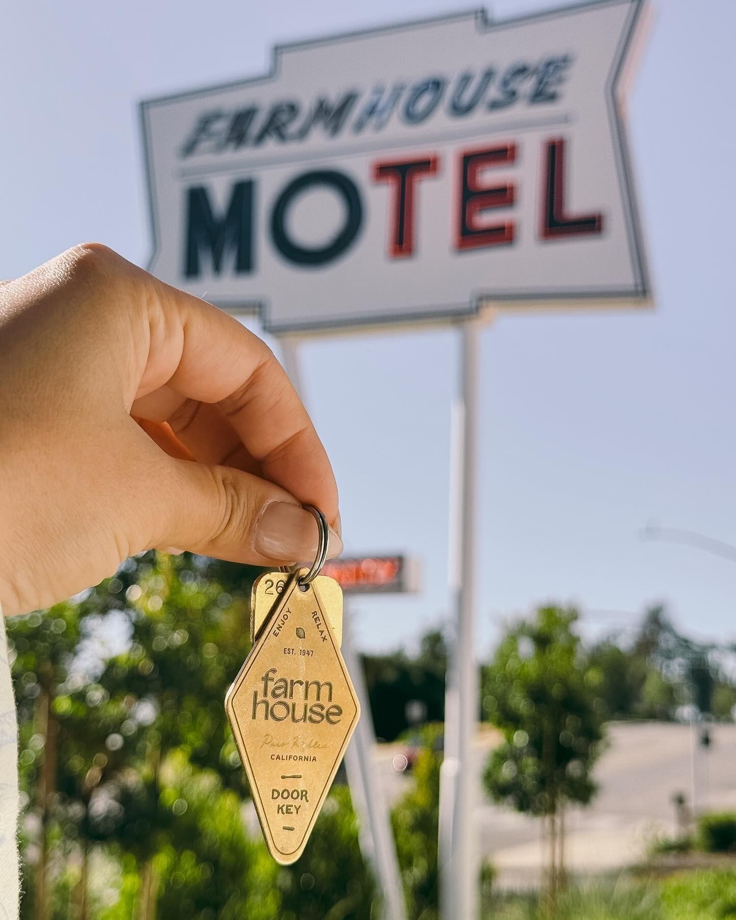 The sure sign of a good time. 🗝️ ⁠
⁠
.⁠
.⁠
.⁠
⁠
Photo: @sarahalona