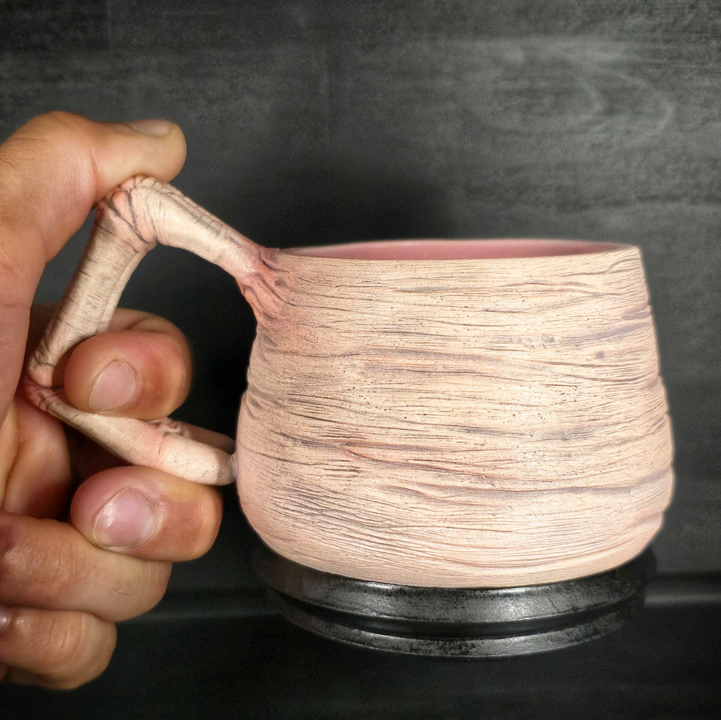 Pale Fingie Mug