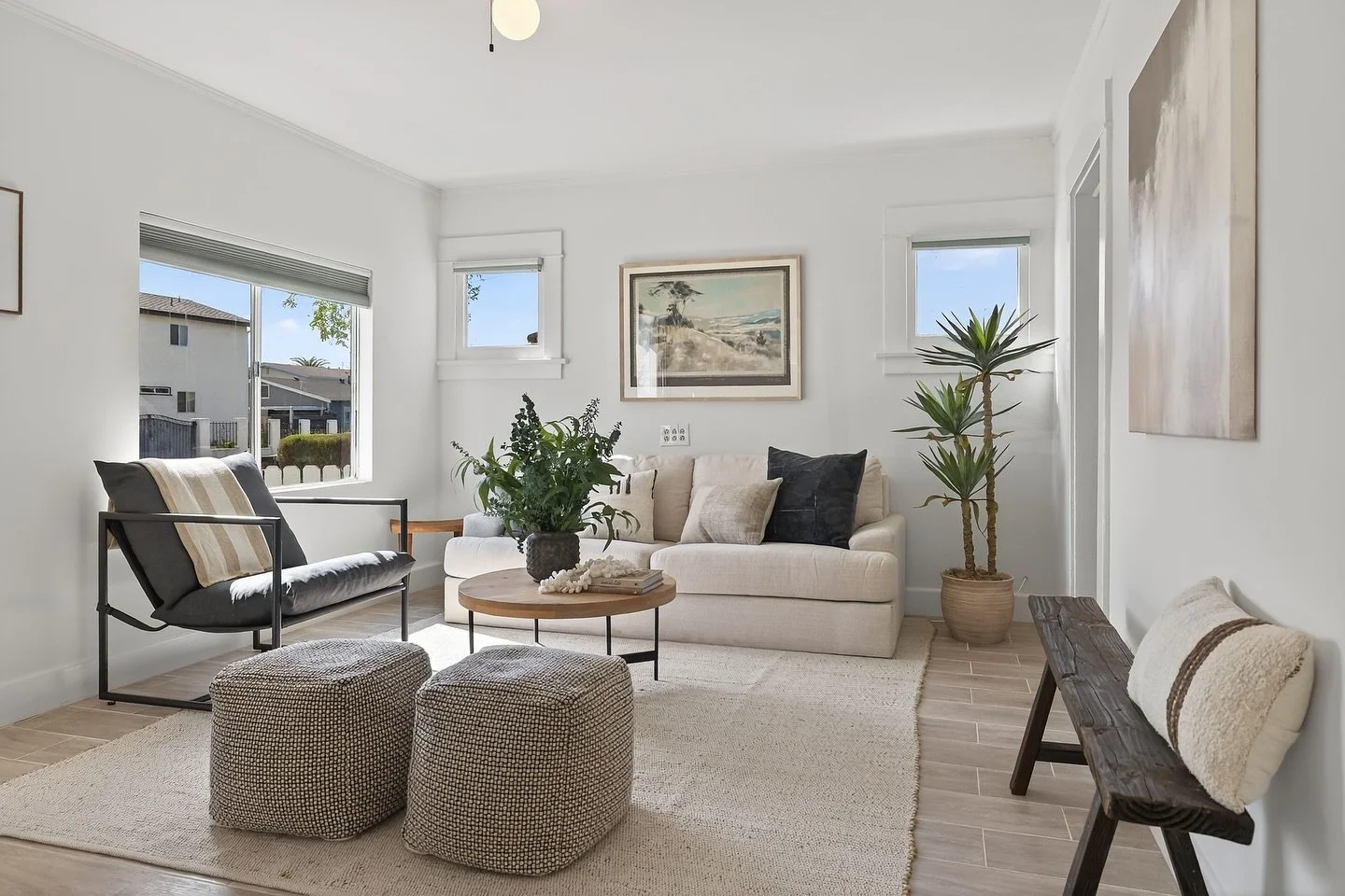 Coming Swoon 😍

Listed by @jeffbelzer_realestate 
Staged by @noeticinteriors