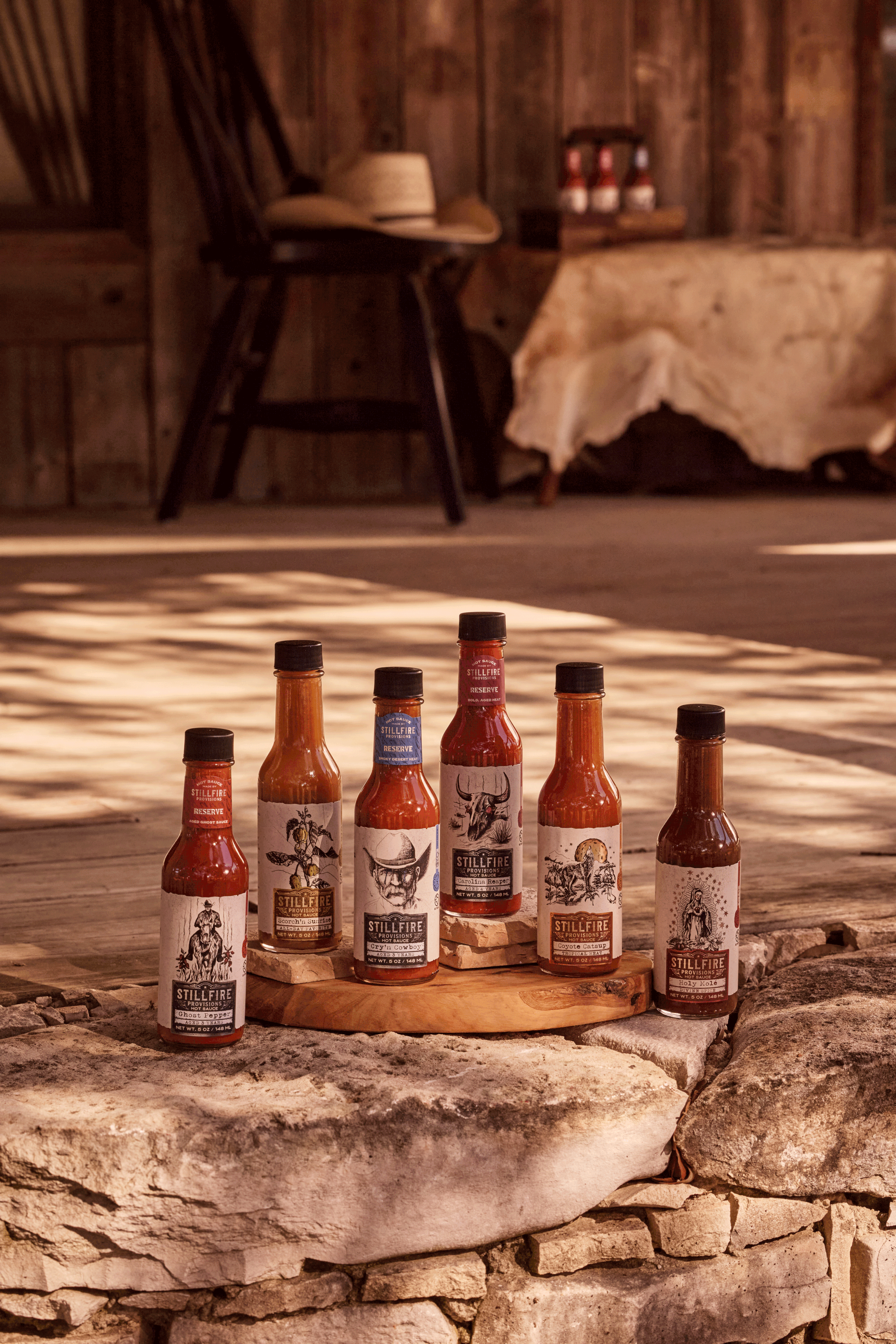 Family_Hot_Sauce_Lineup_0007.gif