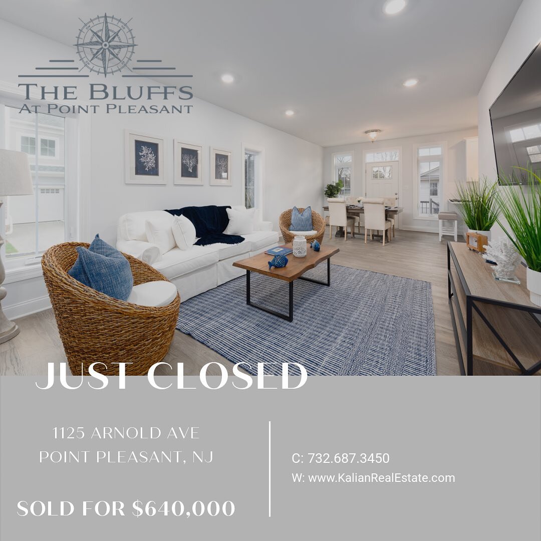 New homeowners are in just in time for summer! #thebluffsatpointpleasant #pointpleasant #jerseyshore #luxuryhomes #pointpleasantbeach #townhomes