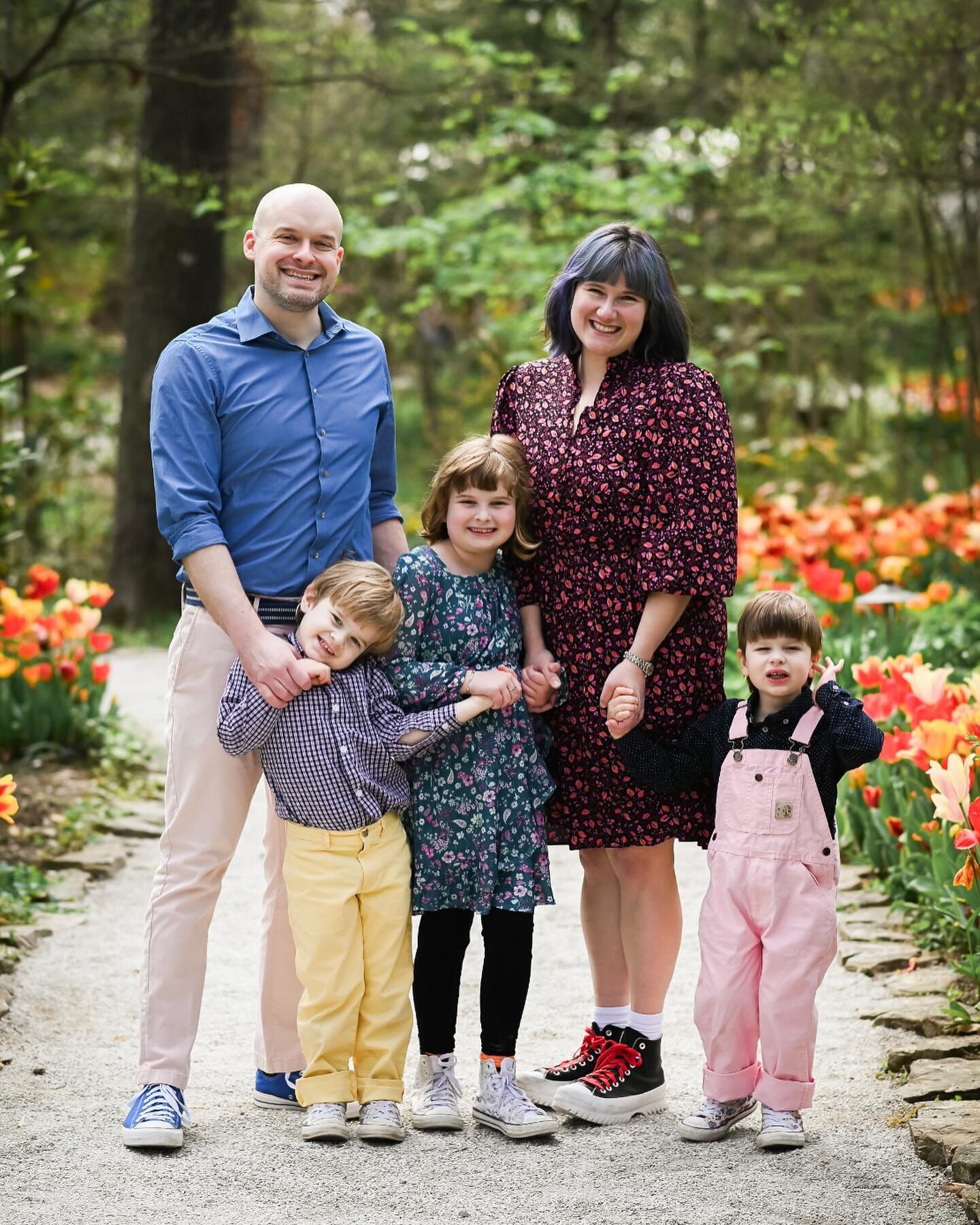 One of the best things about moving back to my hometown is getting to photograph old friends and their little ones! It is so much fun to watch these children grow and watch my friends be the awesome parents they have become. Had the best time hanging