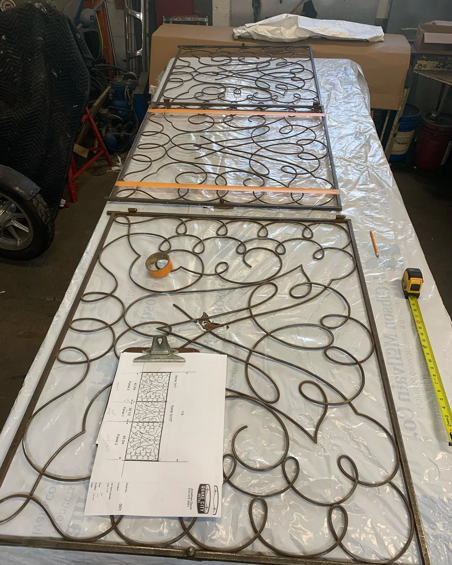 Cool artistic guardrail we repurposed. 

#metalfabrication 
#welder #welding 
#custommetalwork 
#metalguardrail 
#guardrail