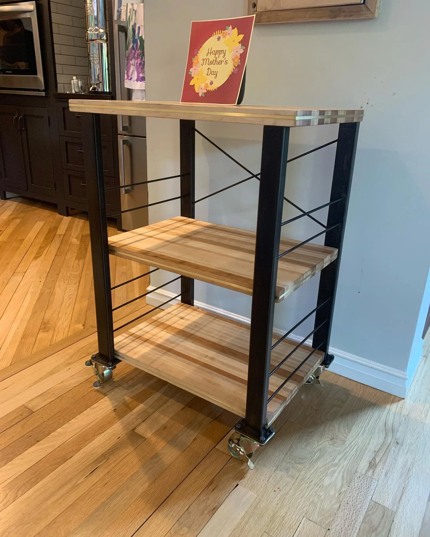 Bar Cart build. Black patina metal frame, custom wood shelves made by our good friend @bugdaddee. 

#metalwork 
#custommetalfabrication 
#customfurniture 
#metalandwood 
#barcart 
#functionalmetalart