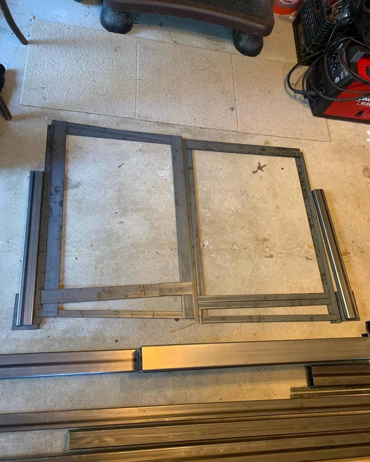 Custom fireplace screen. Hot rolled flat bar with stainless steel perforated screen. Japanese Brown patina. 

#metalfabrication 
#customfurniture 
#functionalmetalart 
#migwelding 
#tigwelding 
#fireplaces 
#fireplaceideas