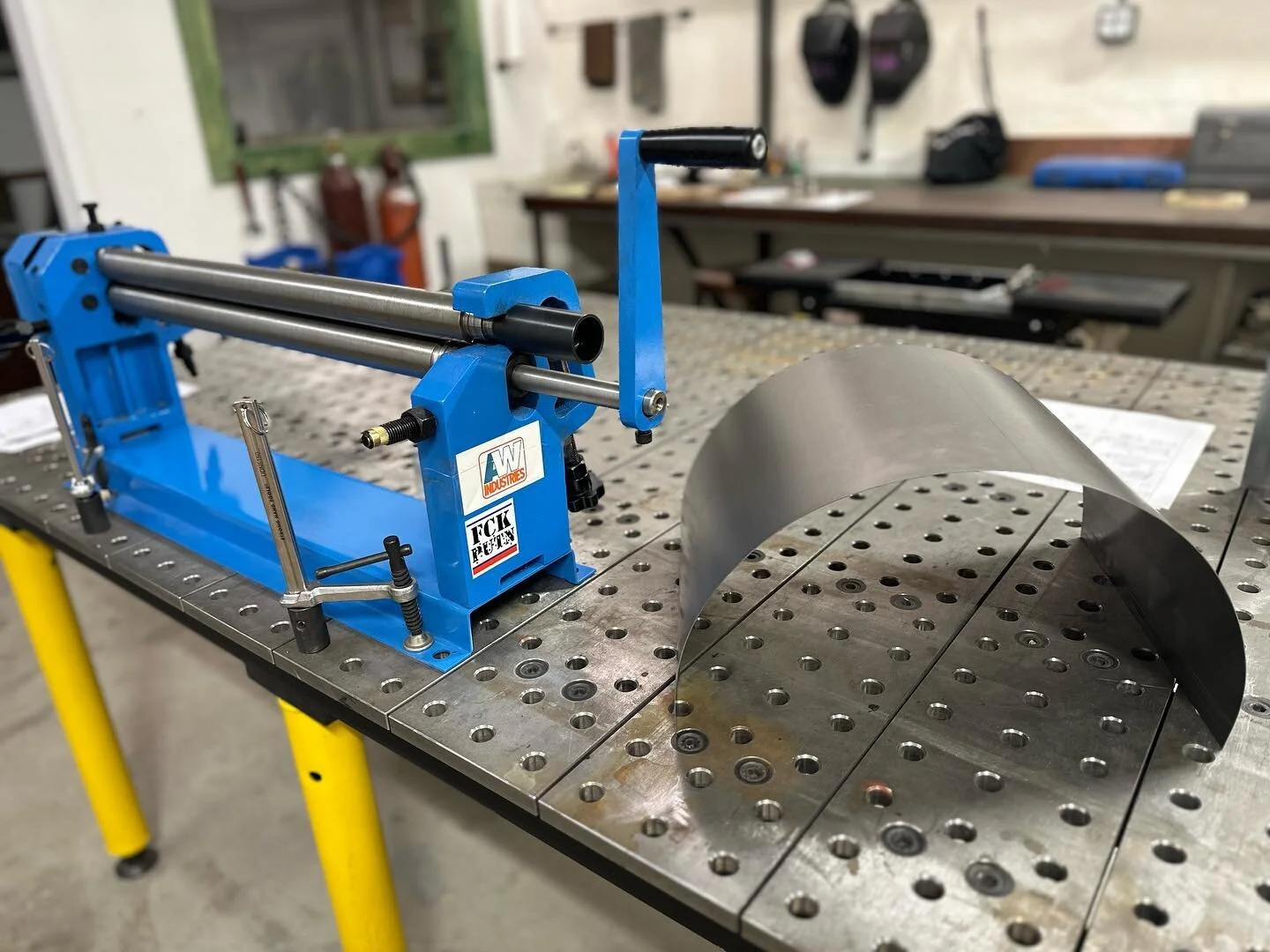 Some event lighting covers. Statement Piece&hellip; Peace

#moderndesign
#metalfabrication
#fuckputin 
#handmade
#welding
#construction
#custommade