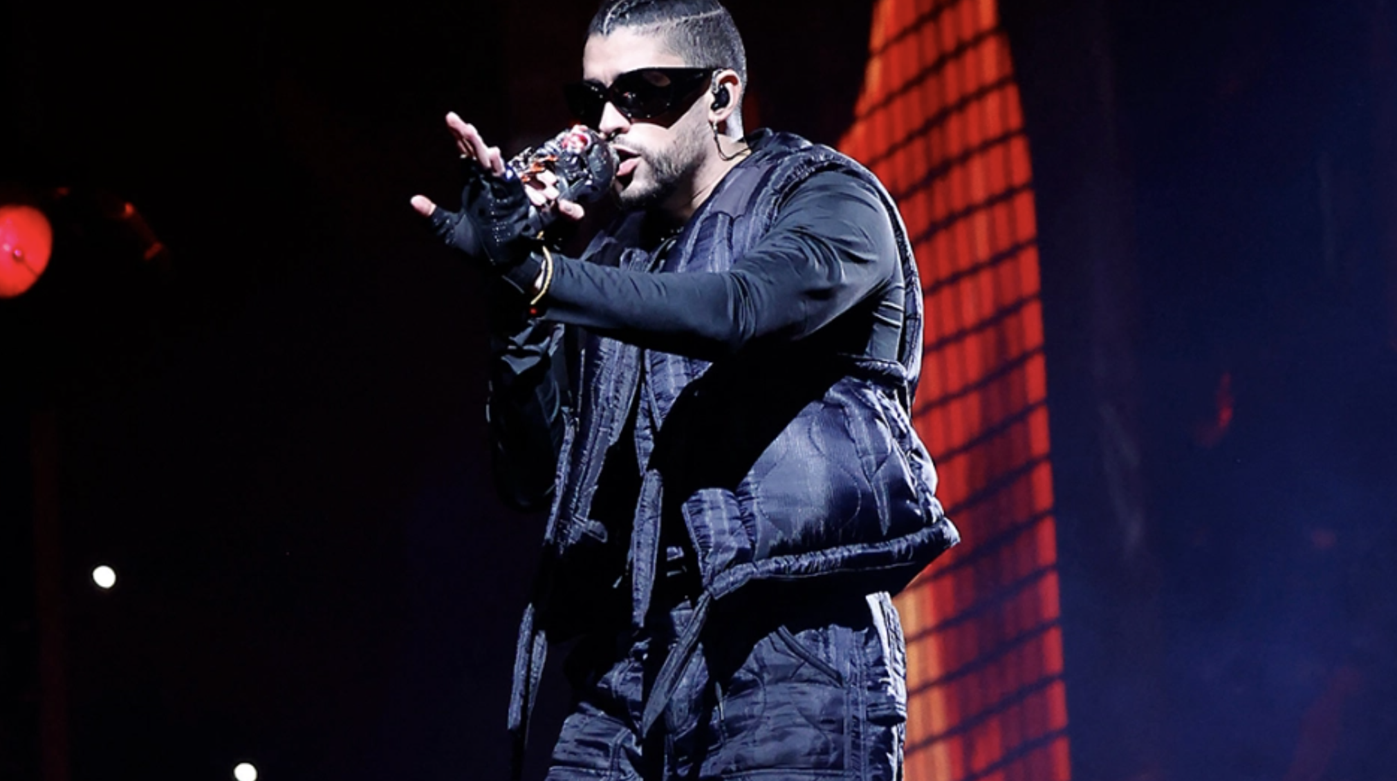 BAD BUNNY EL ULTIMO TOUR DEL MUNDO MERCH