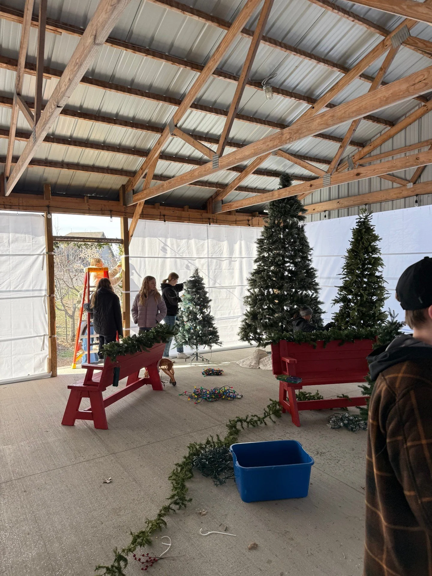 Some students at Christ Prep Academy came to help create a magical, winter wonderland for our December Second Saturday. A huge thank you for your help! Because of you, families and children impacted by foster care will get to experience a beautiful C