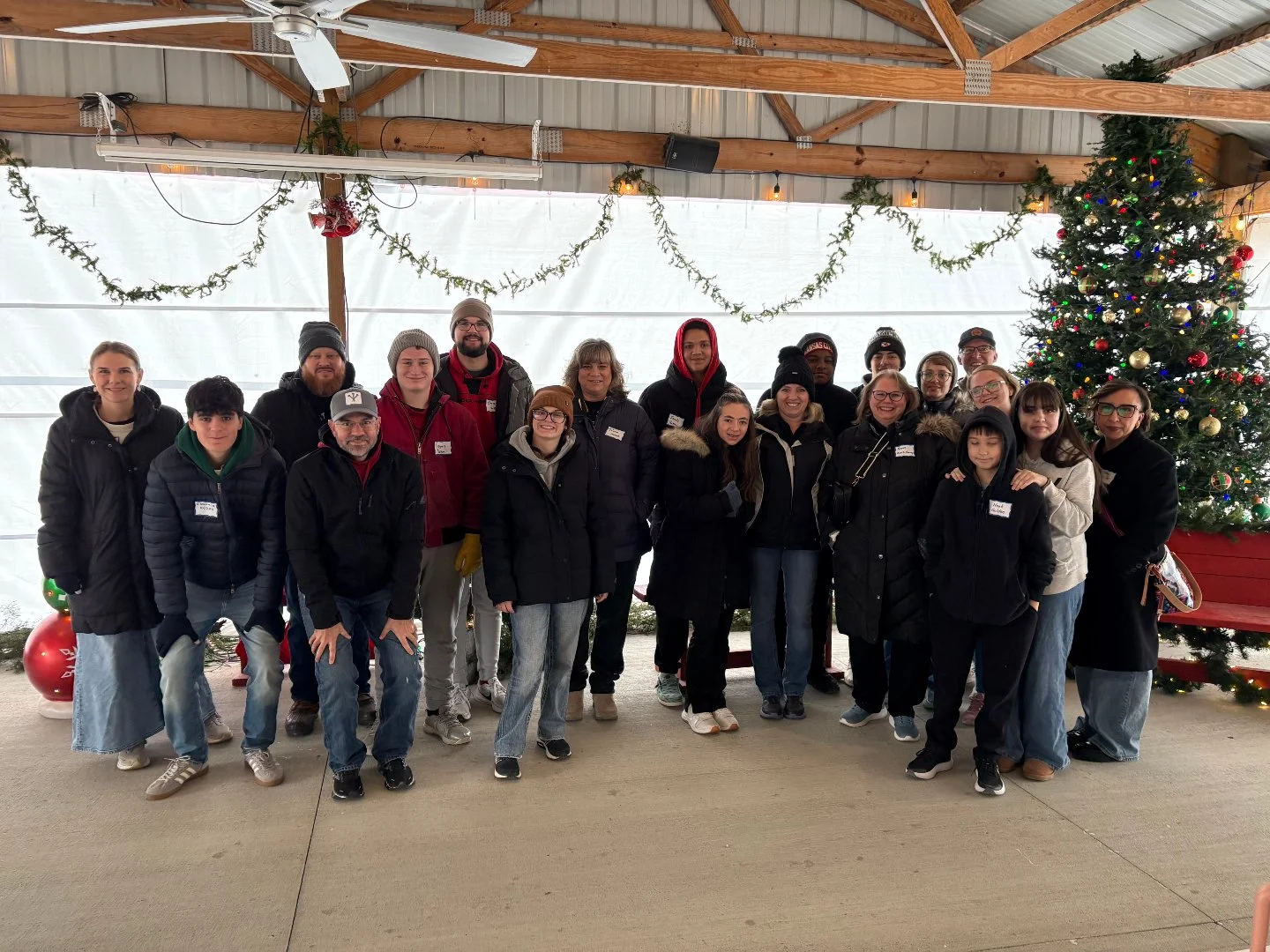 First Baptist Church of Basehor braved the cold to serve at the Second Saturday lunch session. We will always be amazed at the determination of the churches in the Joy Meadows Church Network who continue to serve families impacted by foster care.

🙏