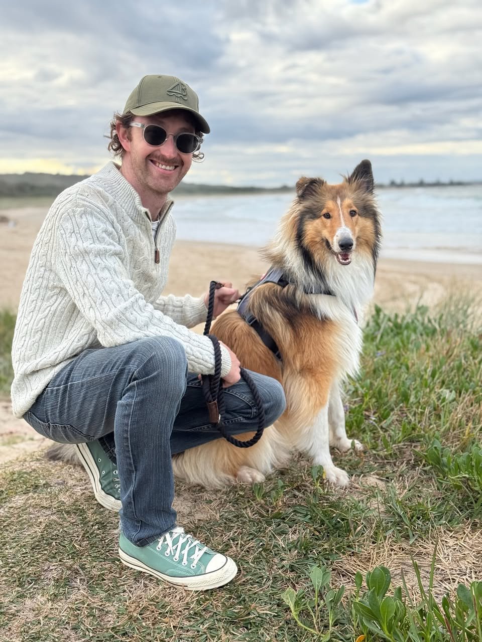 Judge at the beach with his dad Kieran 'Kiz' Abbotts