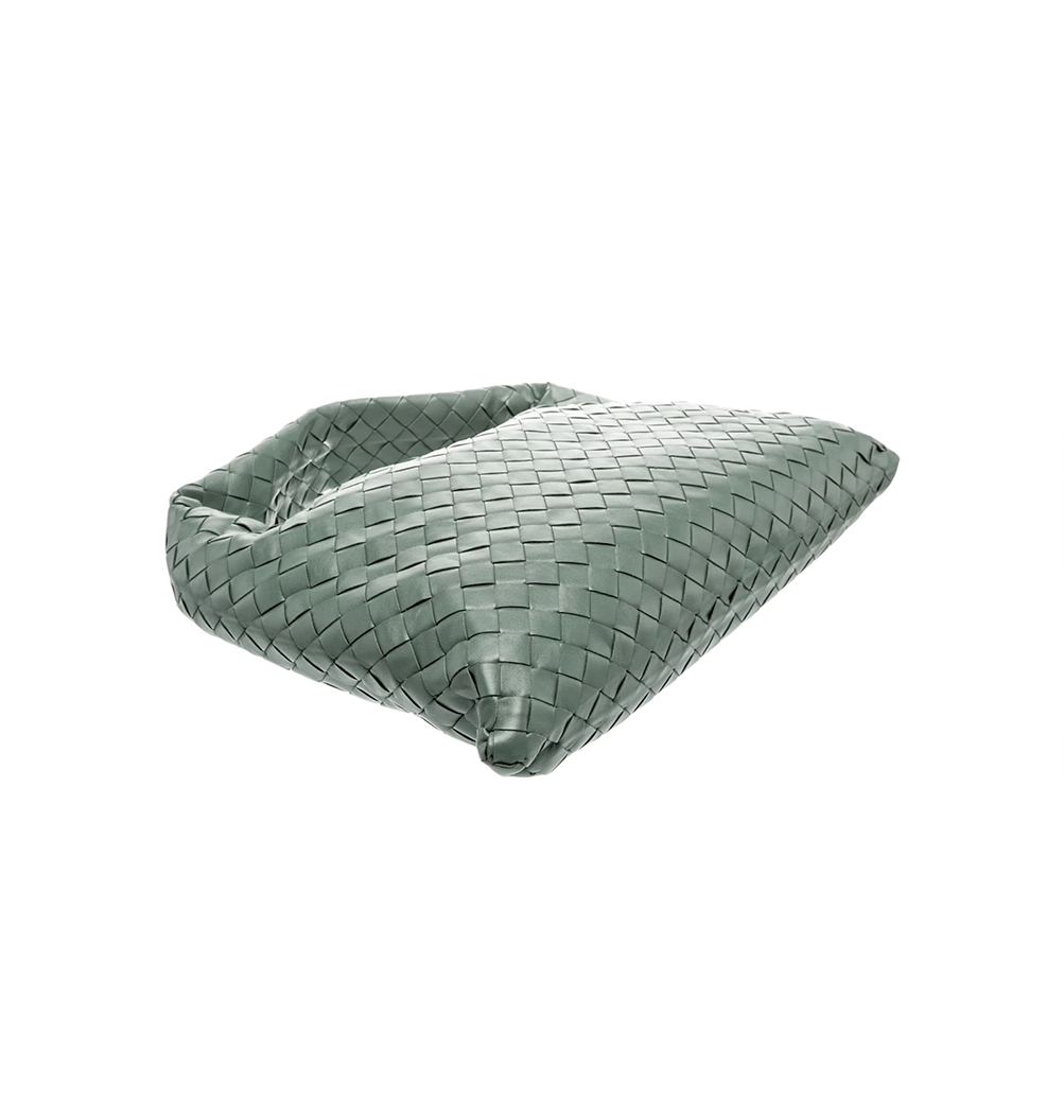 BOTTEGA GREEN LEATHE SIDE FLAT.png