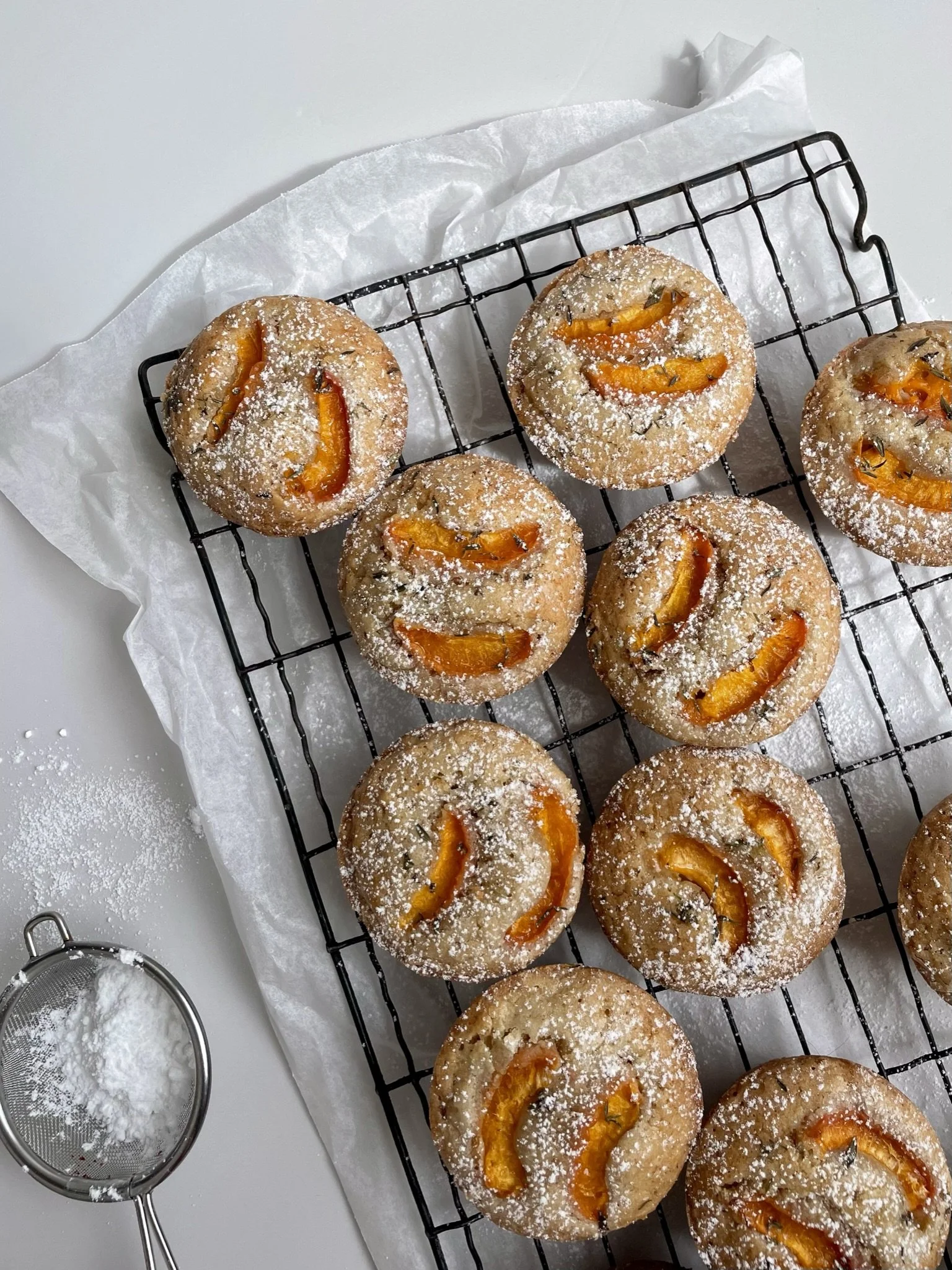 Apricot, thyme + black pepper friands