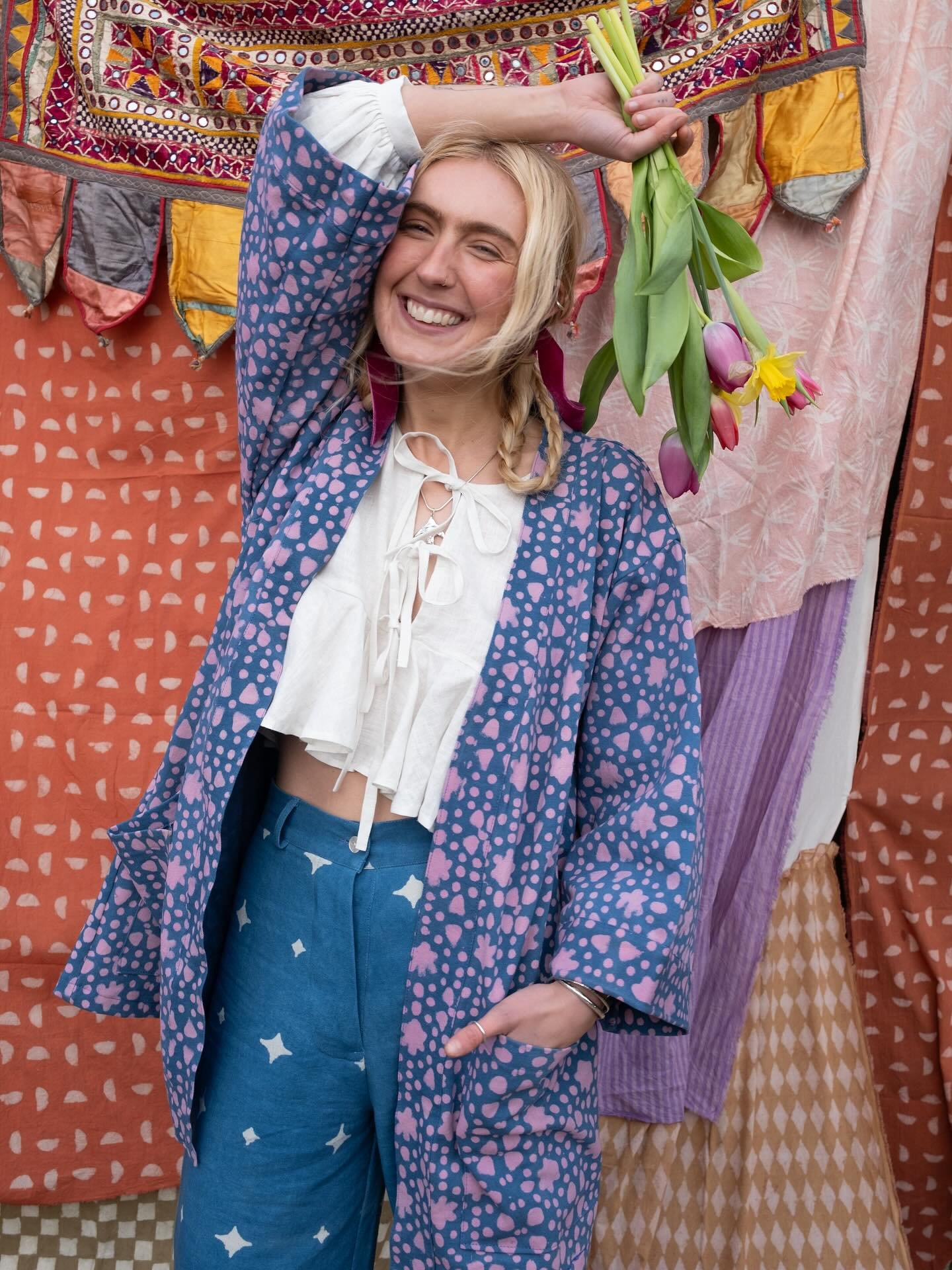 Only a few of our heavy duty Efa Pink Jelly jackets left before they&rsquo;re gone forever! In my opinion this is the perfect festival garm: colourful, easy to throw on, easy to chuck in a backpack, and not adding any more plastic throwaway materials