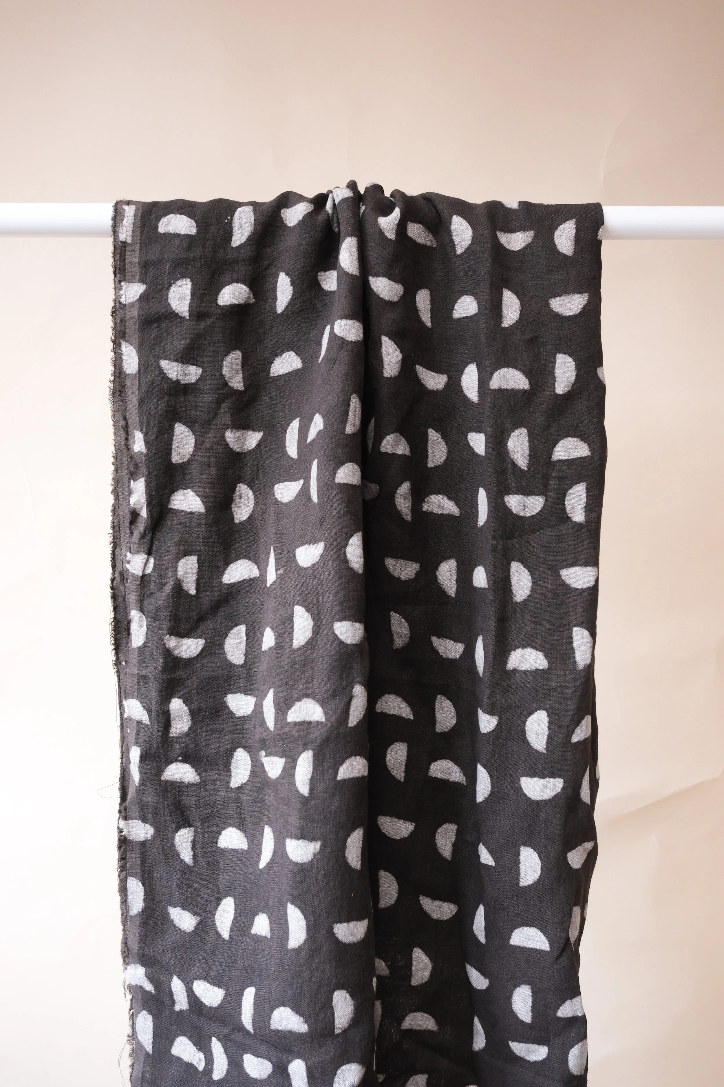 Iron Half Moon linen