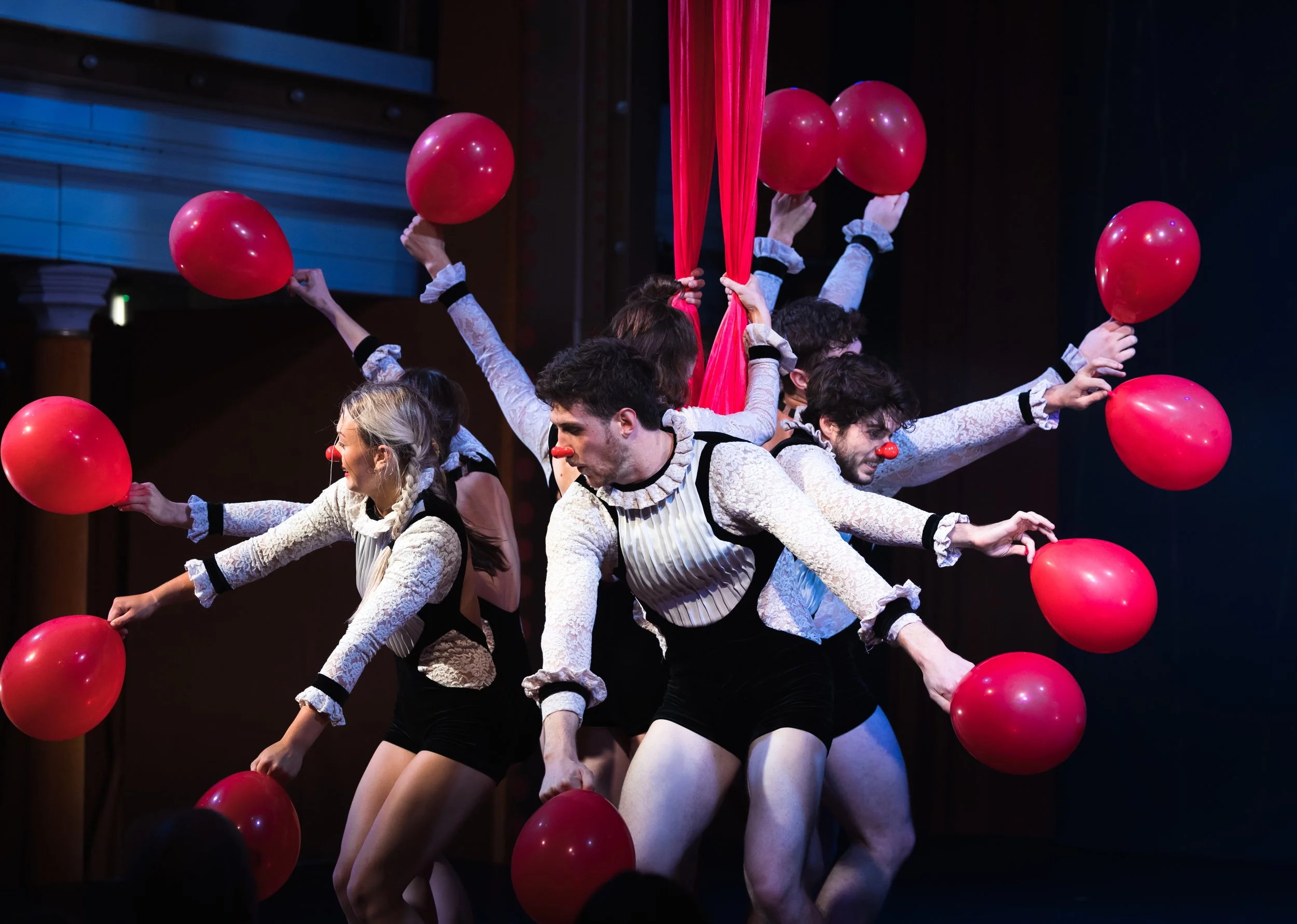 Circa perform Carnival of the Animals at  House of Oz, a celebration of Australian Arts, part of the UK / Australia Season [of Culture] 2022.
Photo: @anbintheframe