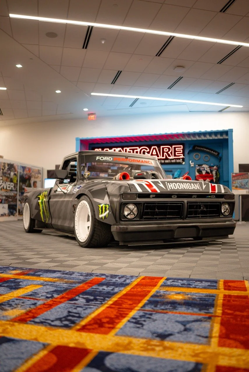 SEMA Photo Set-47 Large.jpeg