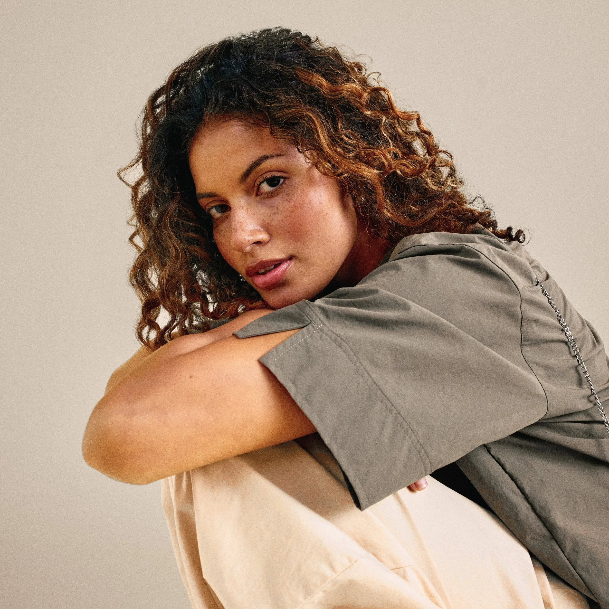 AI_NICOLE_OUTFIT4_2798 1.jpg