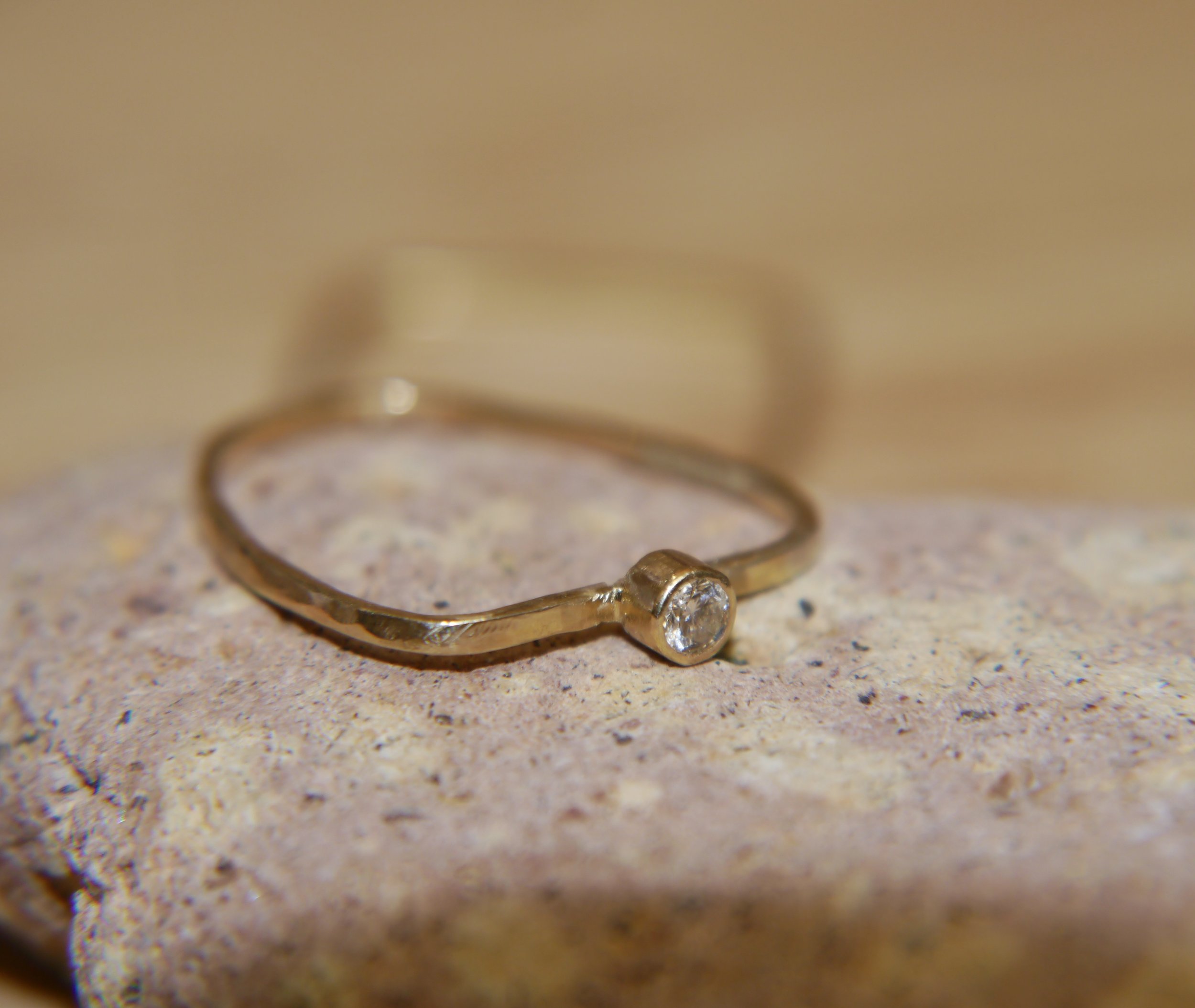 Diamond vessel ring