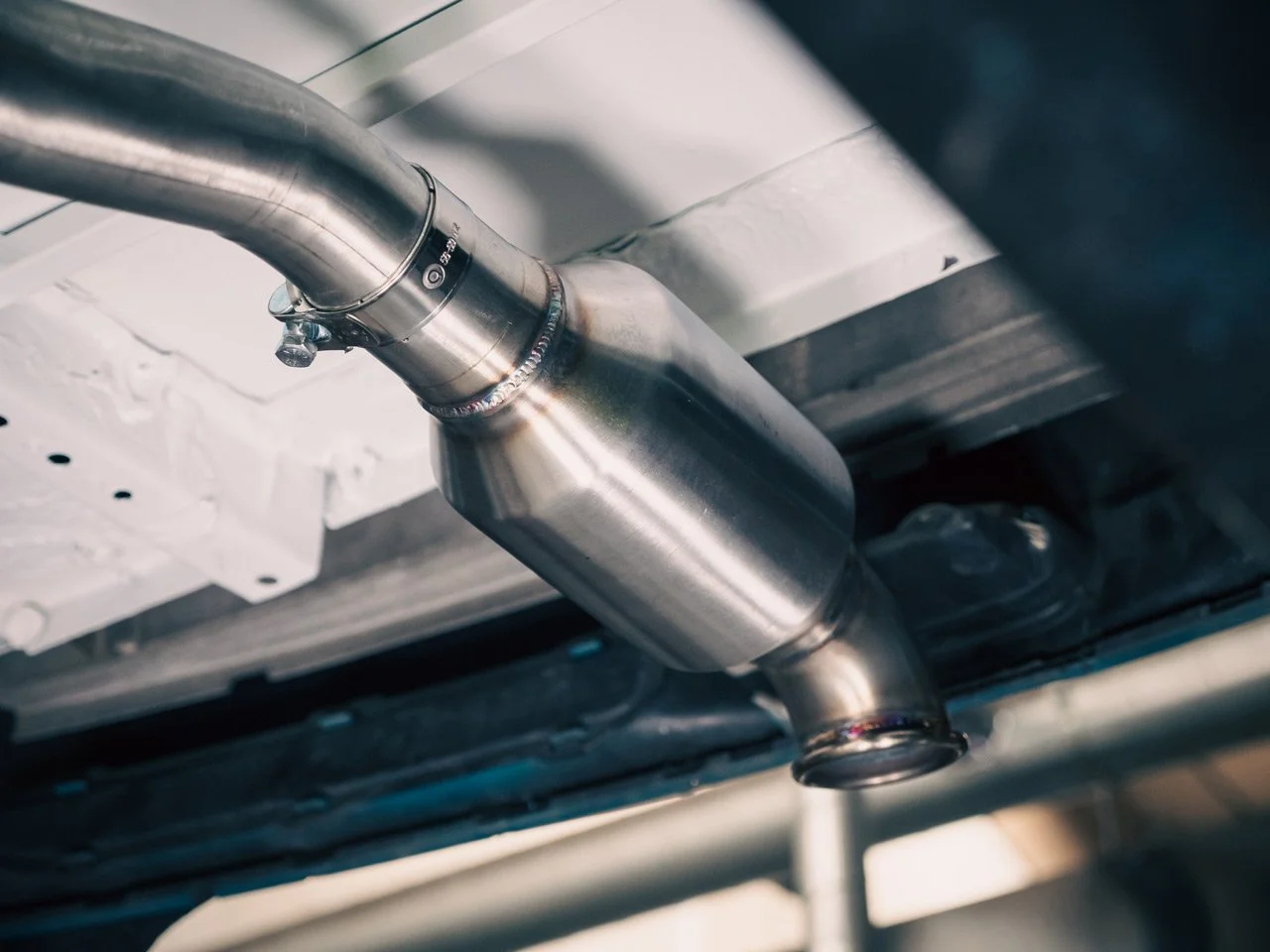 Bespoke Motorsport Exhaust Systems Exhausts UK Ltd sp-concepts-lanesplitter-exhaust-for-2018-2022-harley-softail-get