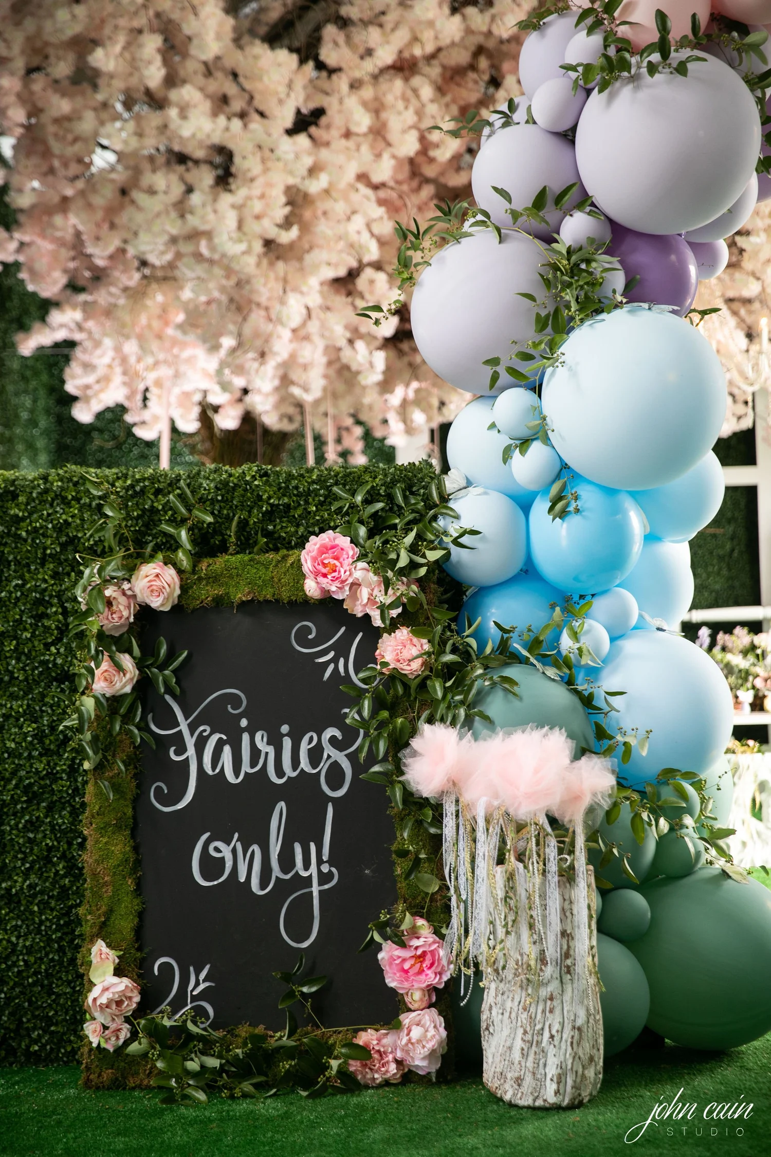 Styled Shoots - Feminine Garden