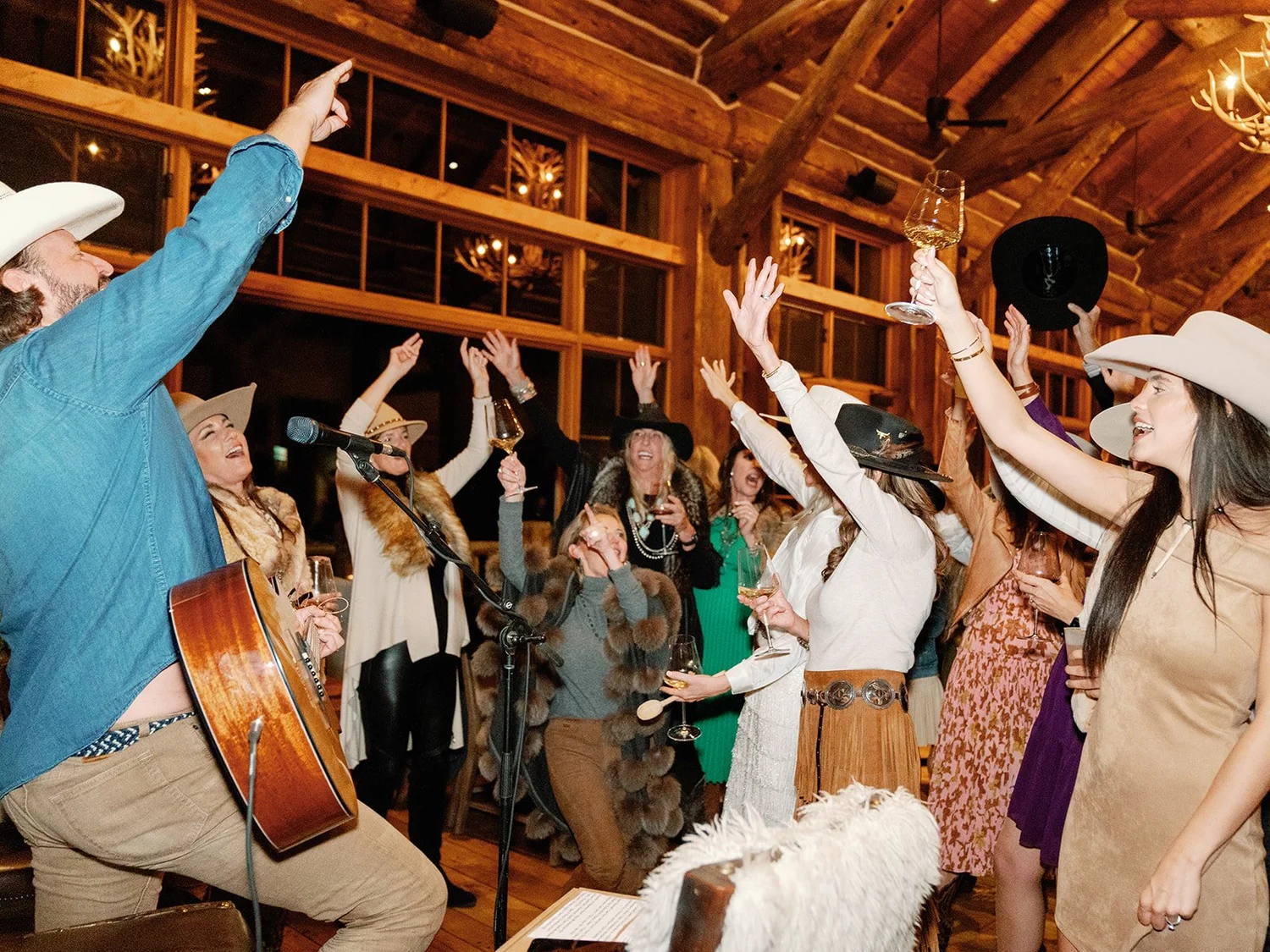 Wedding Weekends - Brush Creek Ranch, Saratoga, Wyoming