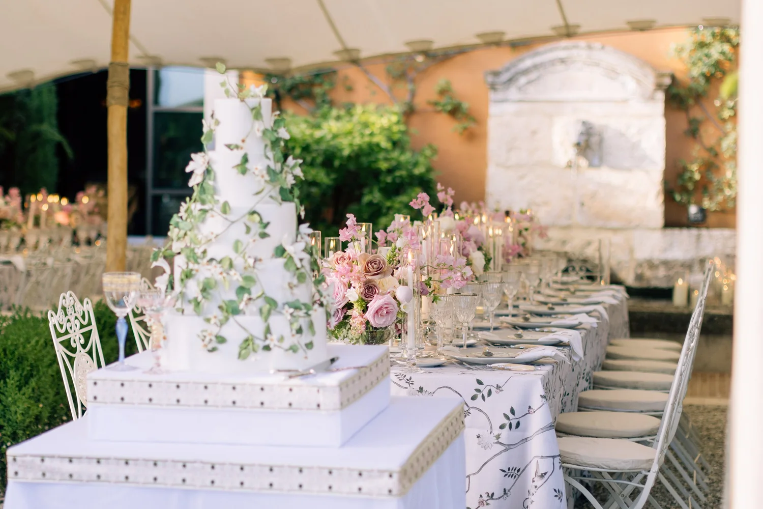 Wedding Weekends - v1 Castello di Reschio Hotel, Italy
