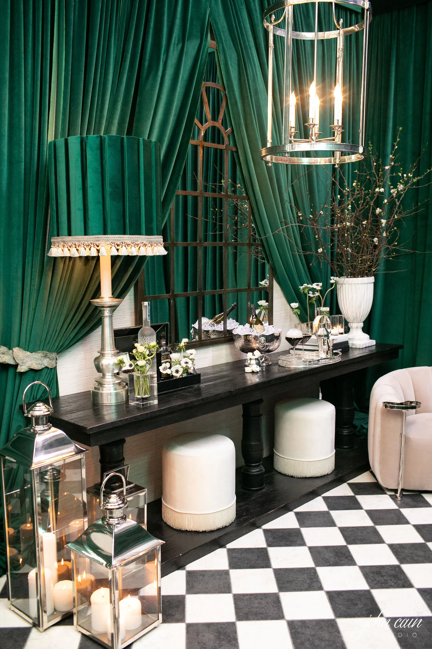 Styled Shoots - Winter Sophistication