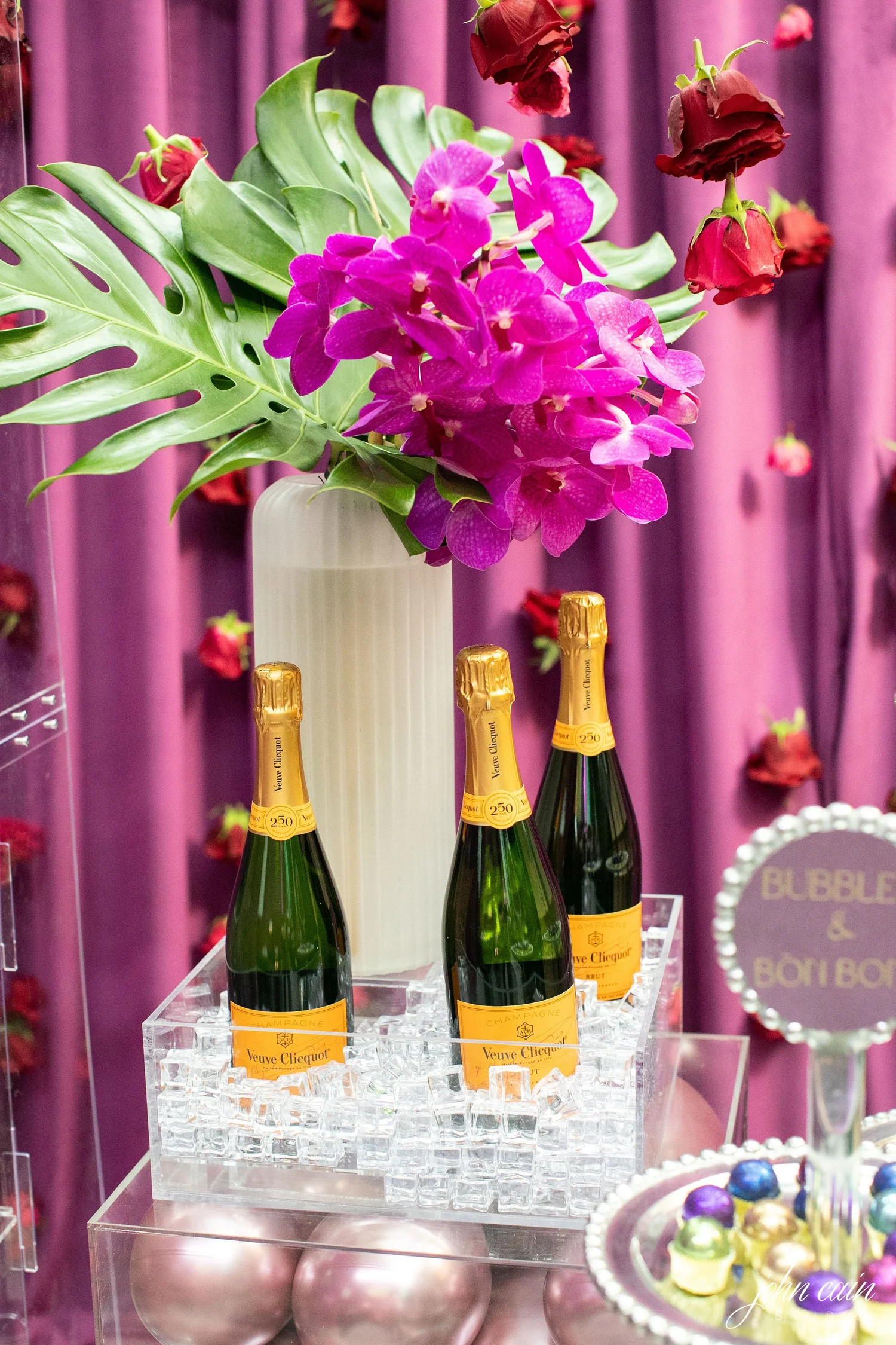 Styled Shoots - Funky Feast