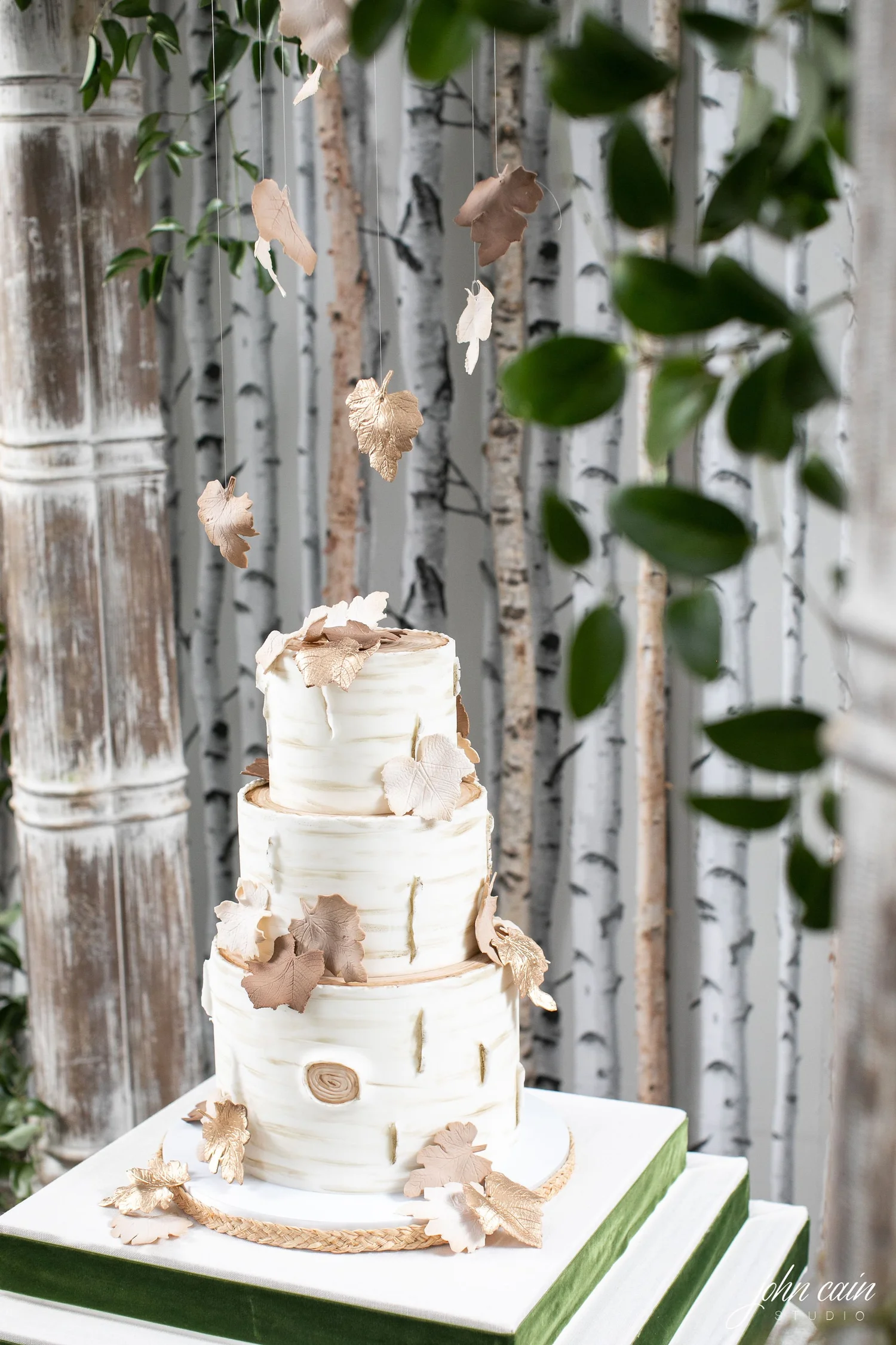 Styled Shoots - Birch Bridal Cake
