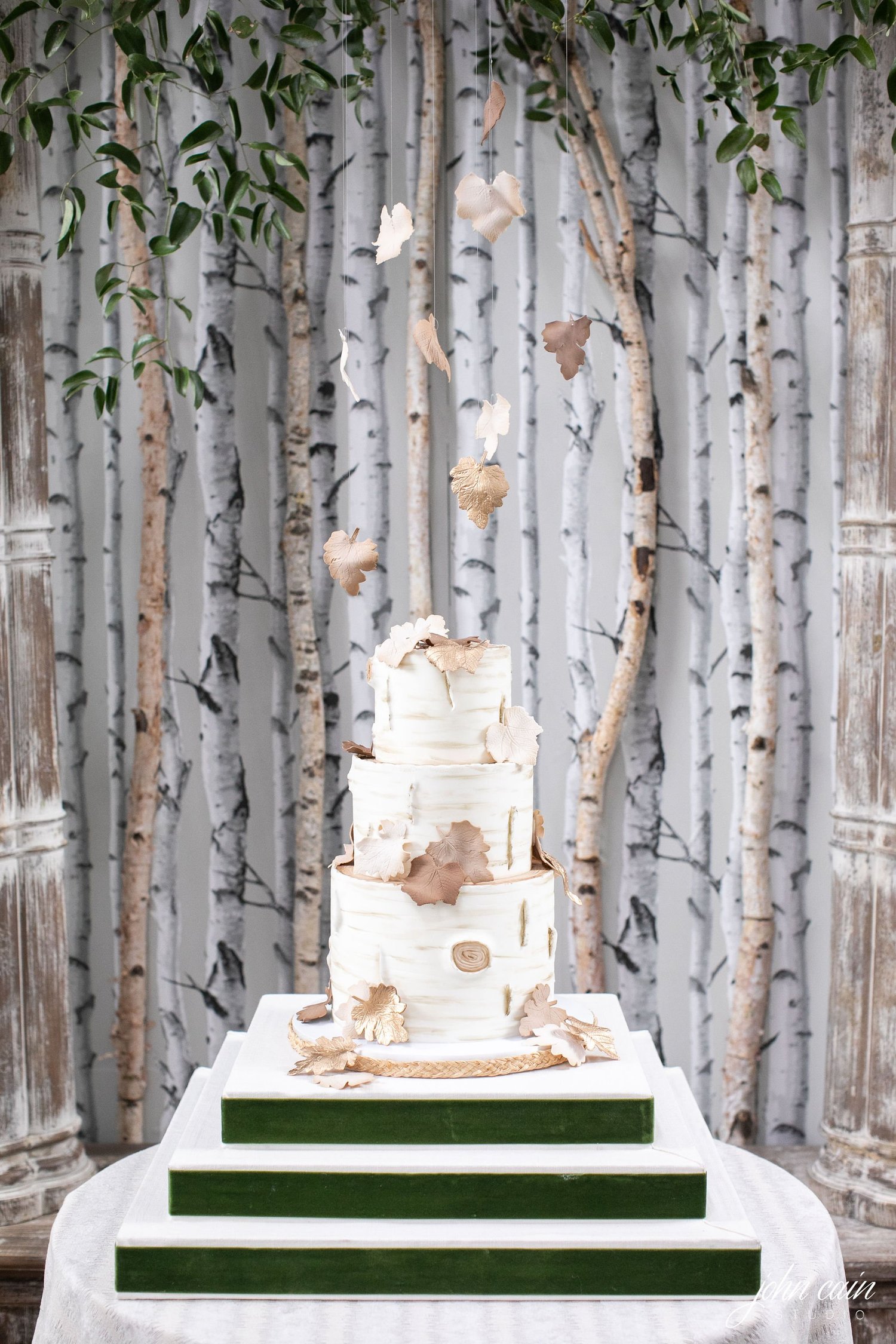 Styled Shoots - Birch Bridal Cake