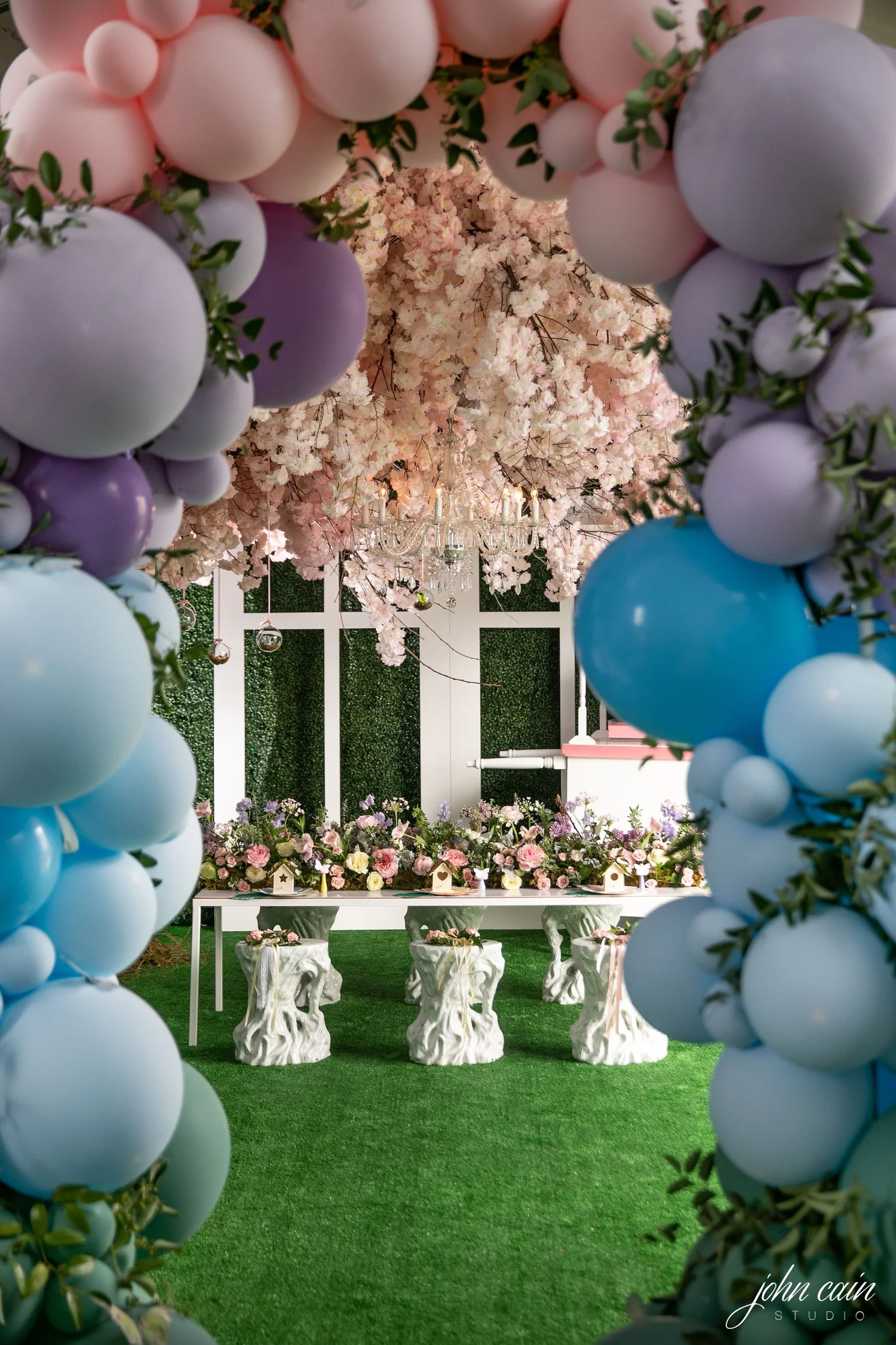 Styled Shoots - Feminine Garden