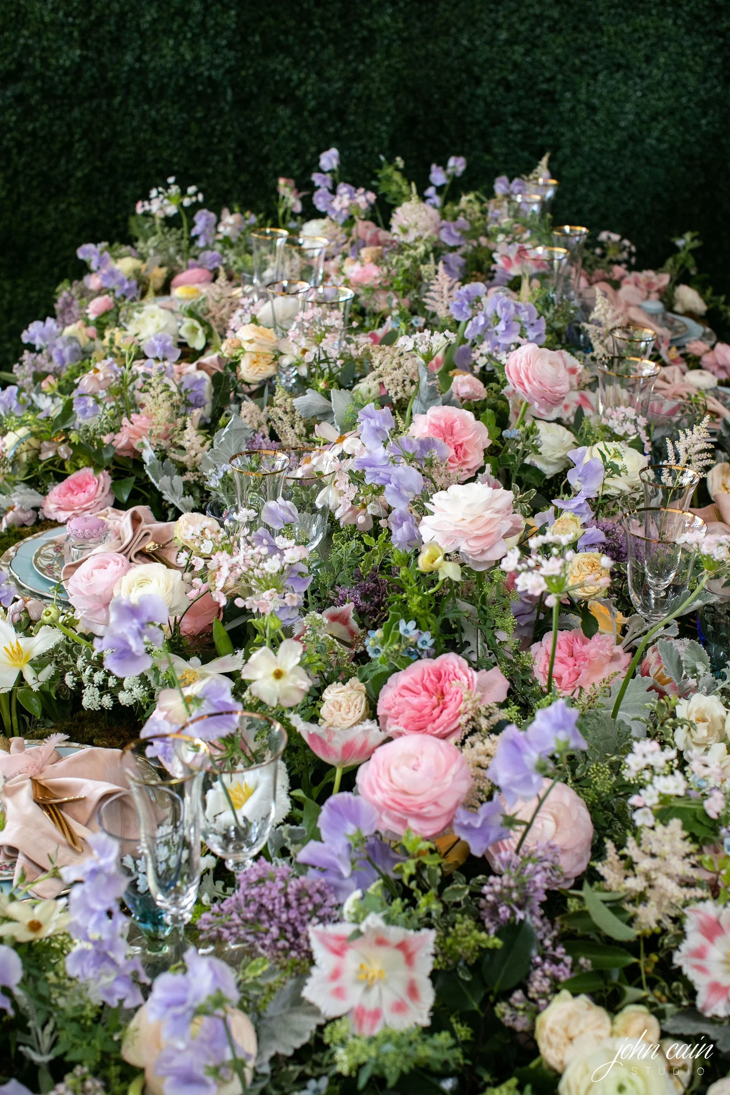 Styled Shoots - Feminine Garden