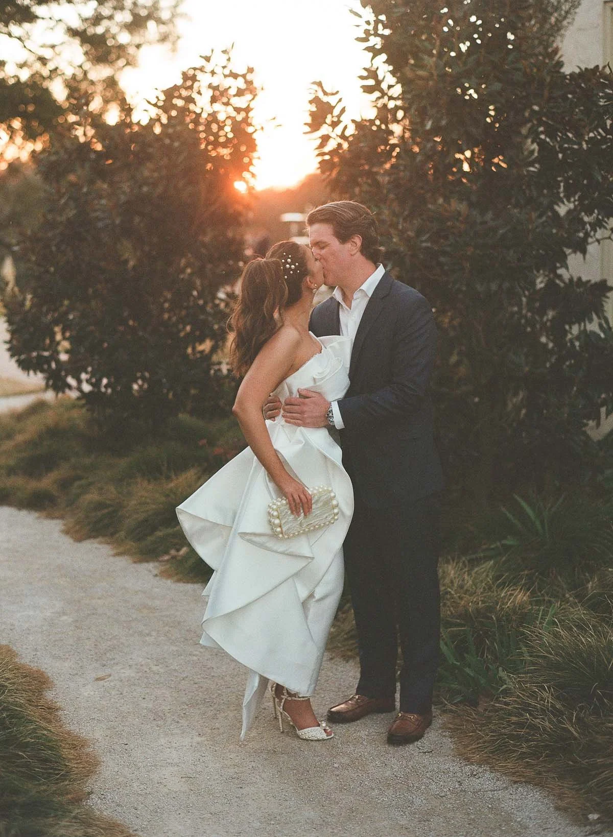 Weddings - COMMODORE PERRY ESTATE AUSTIN, TEXAS