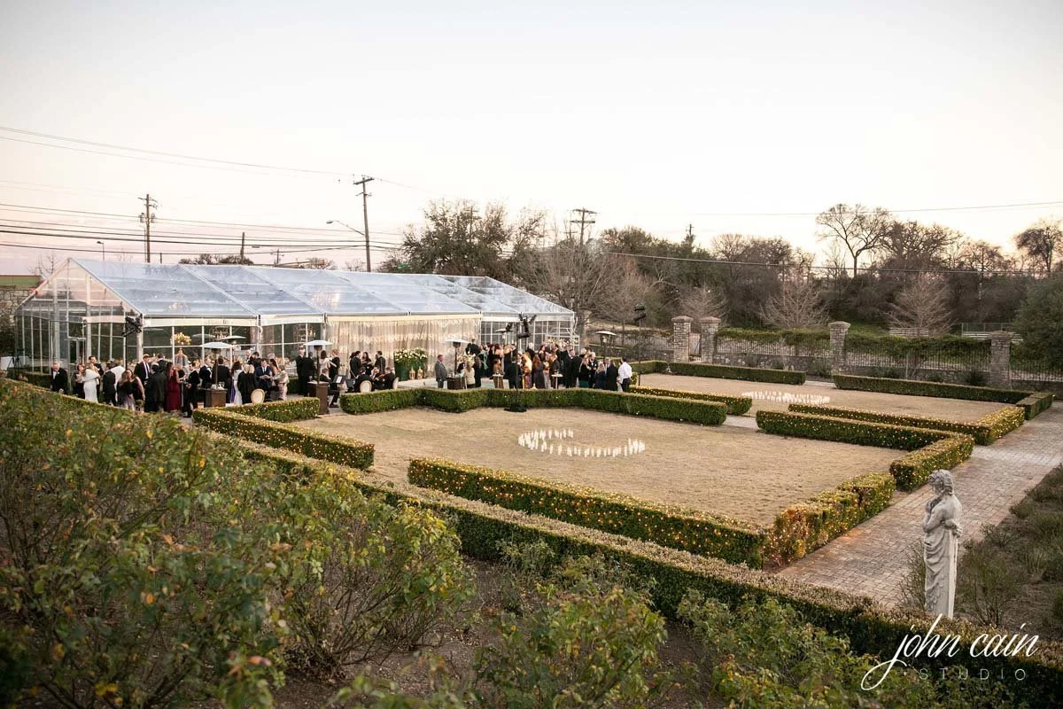 Weddings - COMMODORE PERRY ESTATE AUSTIN, TEXAS