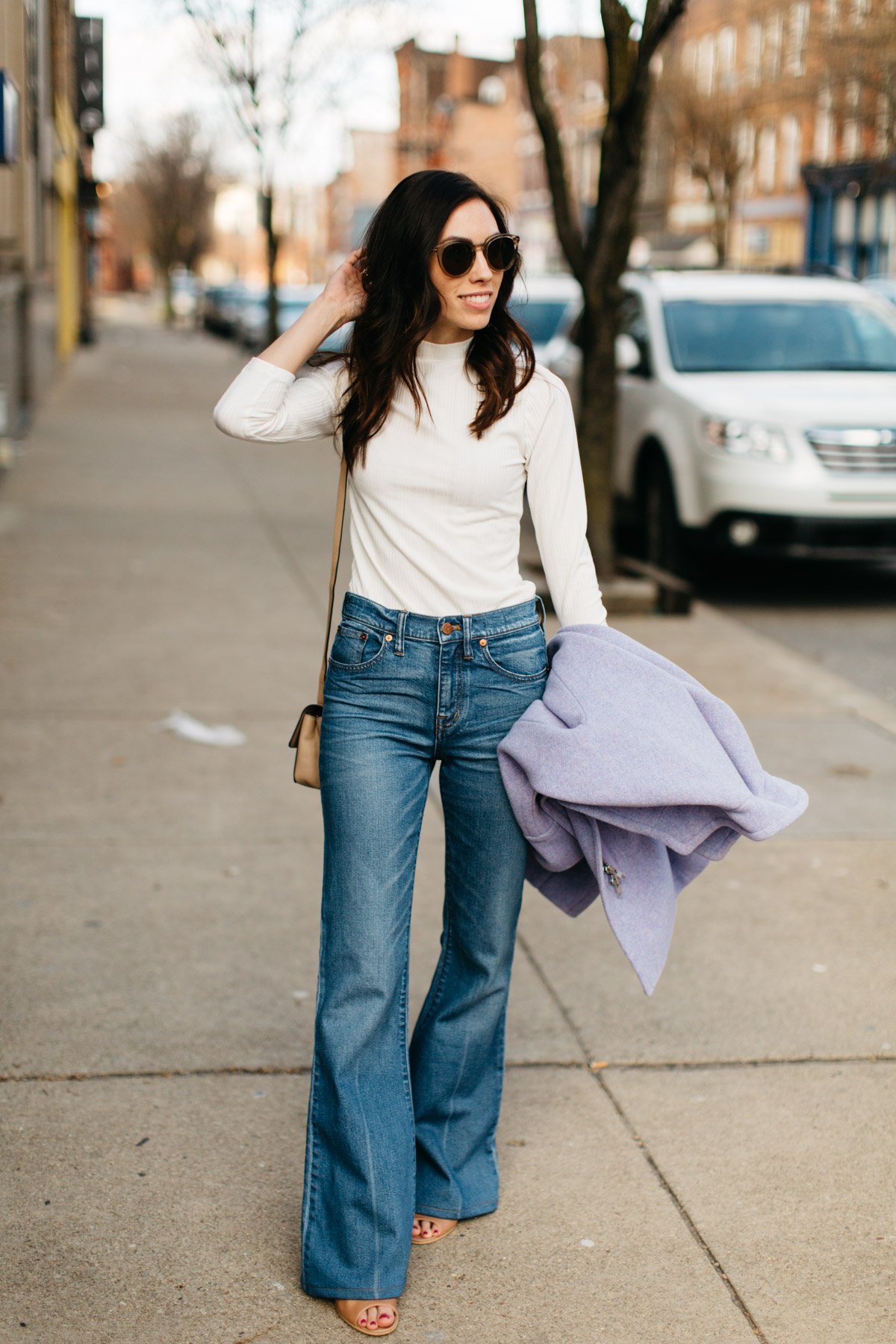 How to Style Jeans to Look Taller — Wellesley and King | Simplified ...