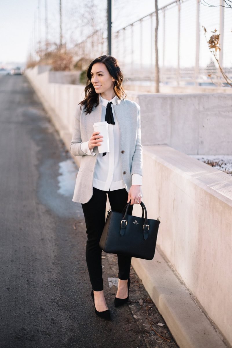 gallon zoals dat voorzien 3 Different Ways to Style the J.Crew Sweater Blazer — Wellesley and King |  Simplified Living for Modern Moms