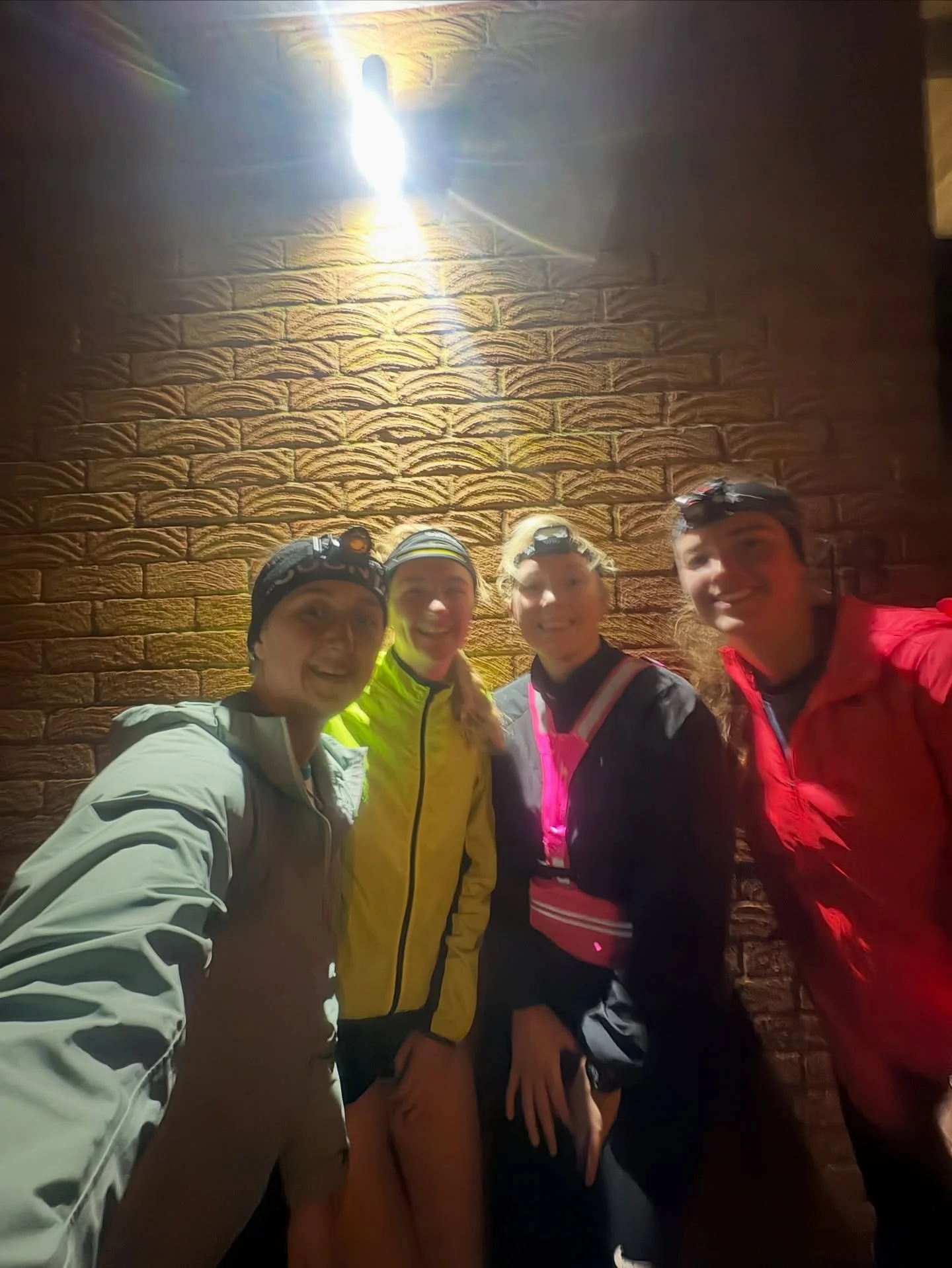 ⚡️ Mountain Strong Women ⚡️

I started a women&rsquo;s running group in Appleby 2 weeks ago and so far I have had a ton of interest with a few of those ladies coming for the run 🏃🏼&zwj;♀️ 

We meet at the @thetrainingcollective__ for 6:30pm and hea