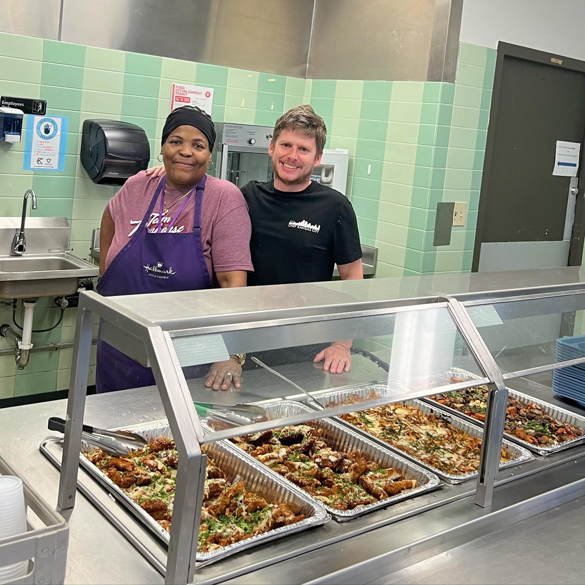 Had an amazing experience on Friday cooking lunch for the families @newhouse_kc. It was an honor to be able to help out with such a special cause. #givingback #communityservice