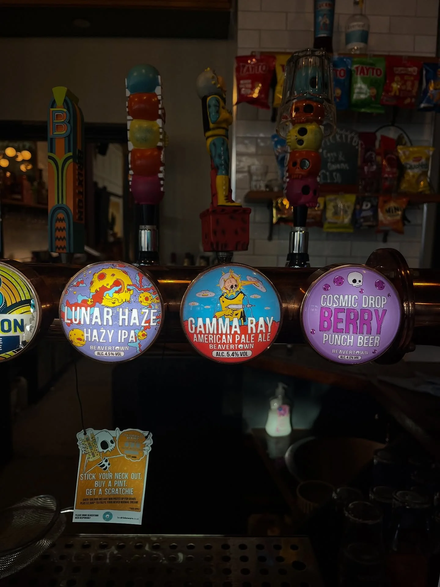 NEW ARRIVAL!🍺

-Luna Haze 4.5%
-Cosmic Drop Berry Punch 4.0% &amp; GF

Come down and try our new beer Luna Haze! Cosmic Drop joins us next week however with every Luna Haze pint you get a scratch card to win prizes!

Come enjoy!

#pub #hornsey #nort