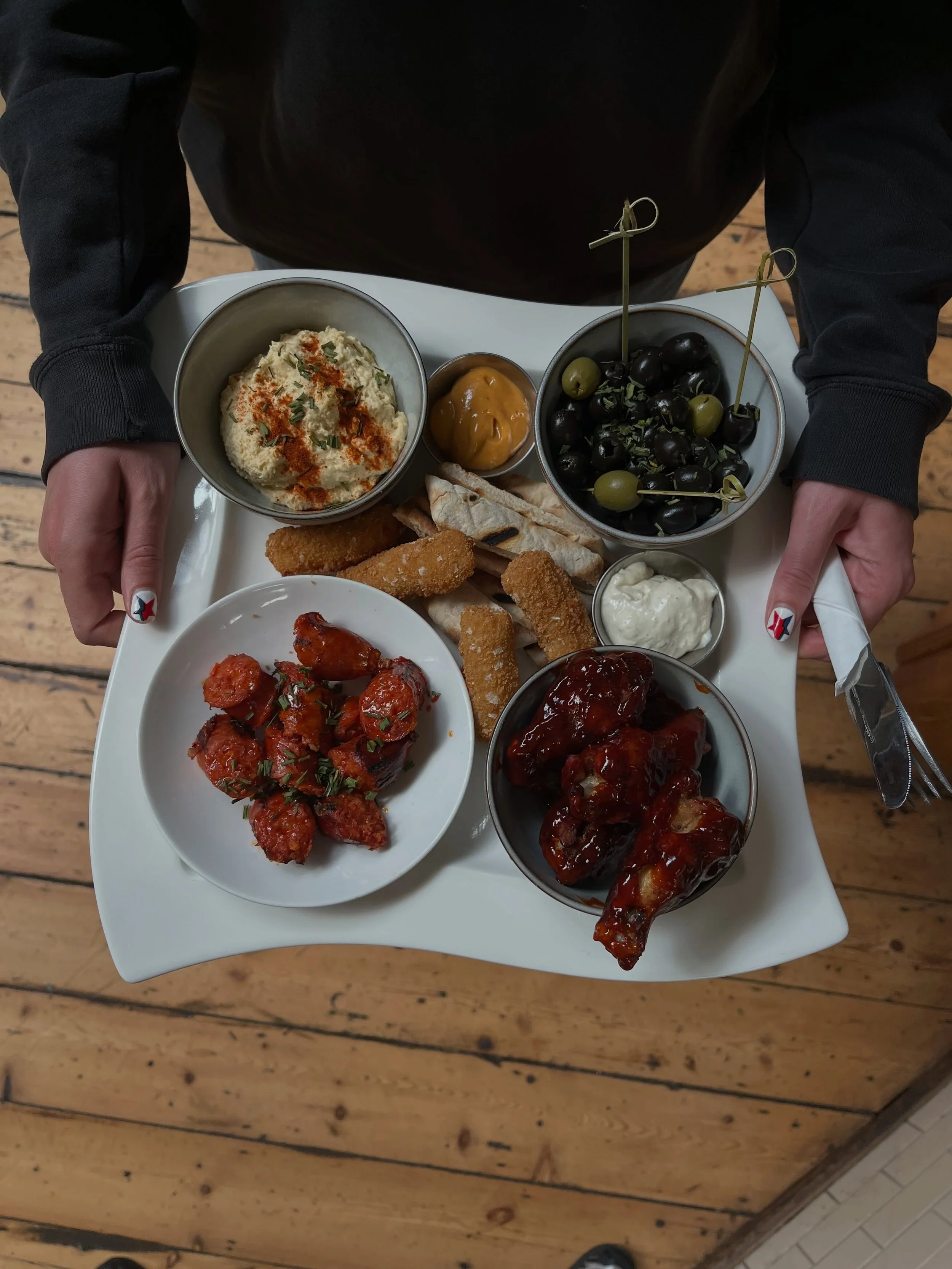 NEW SUMMER MENU! ☀️

COME DOWN AND CHECK IT OUT!

Here&rsquo;s our new Corn Ribs and Meat Platter!

Check out our offers and deals on our website, link in bio 🔗

#pub #hornsey #northlondon #northlondonpub #londonsummer