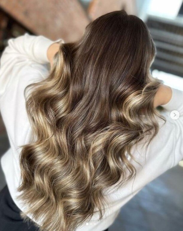 What do we think of this beautiful hair! @hairbyladymichelle from @blunt_hairstudio is using her @kyonescissors on this client for the past 4 years and she says that it&rsquo;s definitely one of the reasons this hair is so lush, healthy and strong! ?