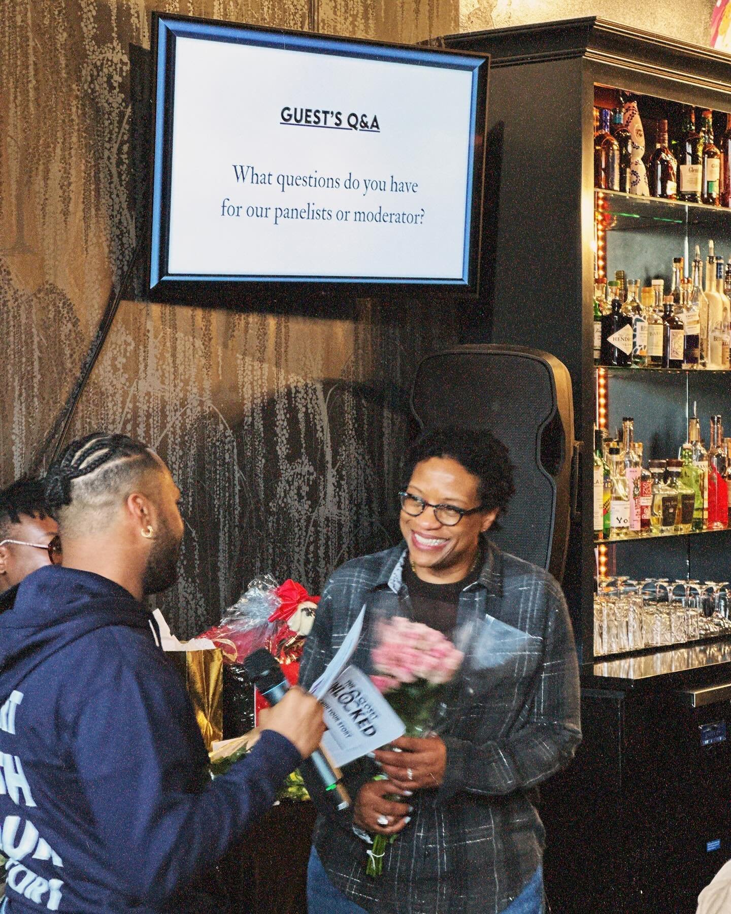 Giving Our Family Their Flowers (Pt. 1) 💐

It was sooo good seeing y&rsquo;all at @closetunlockd&rsquo;s 1st live in-person event for the &lsquo;Building The Table&rsquo; series!! Y&rsquo;all really showed out with the support and for that, we&rsquo