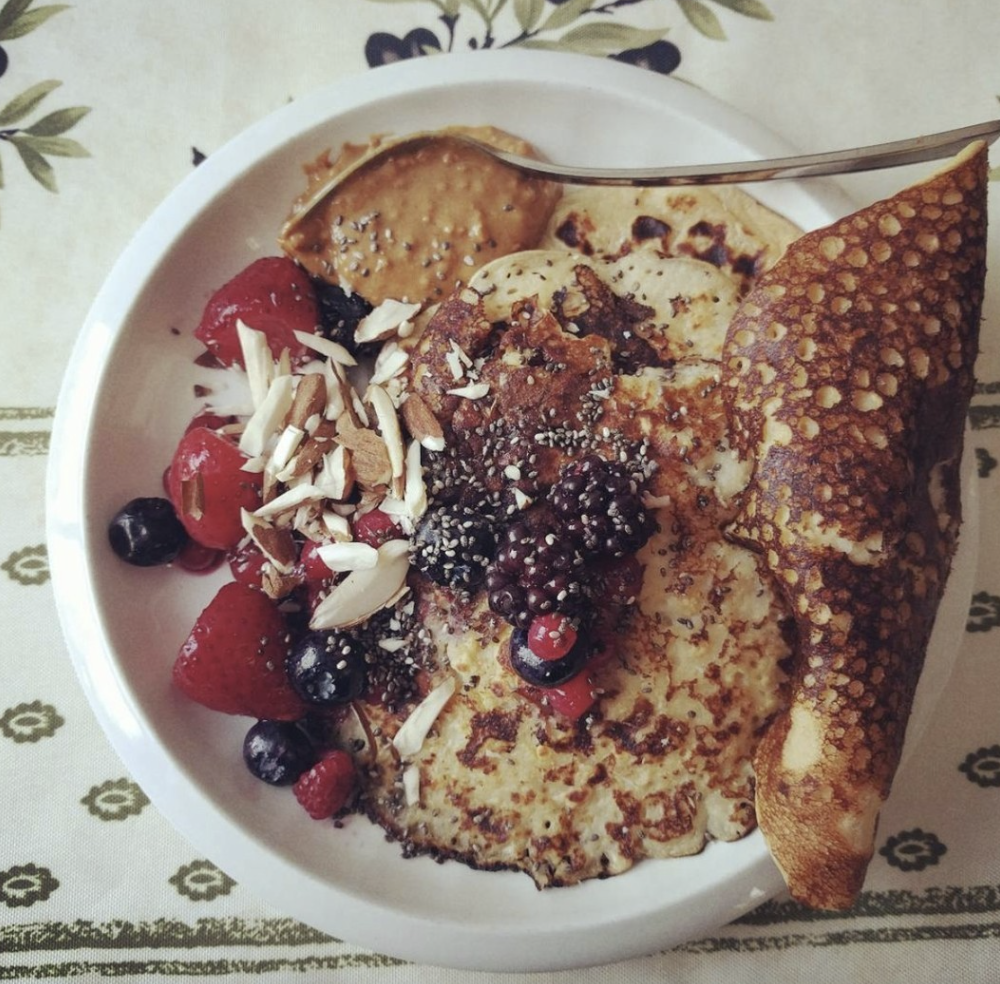 Pannenkoekjes met fruit en noten