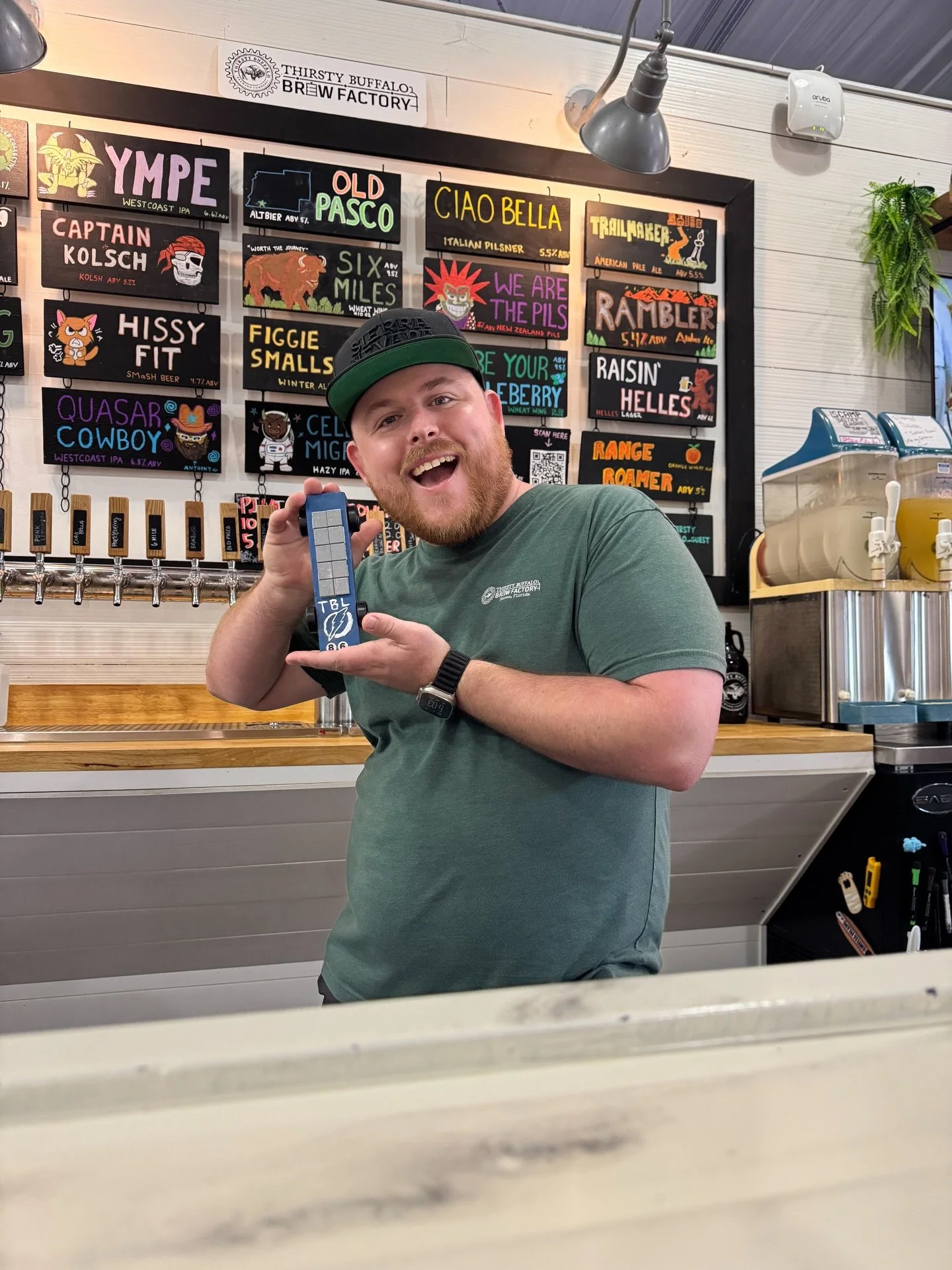 LIGHTNING PLAY AT 7pm ⚡️

Come watch the game tonight with Ryan! Sound will be on! 10% off drinks if you wear your lightning gear ⚡️🍻