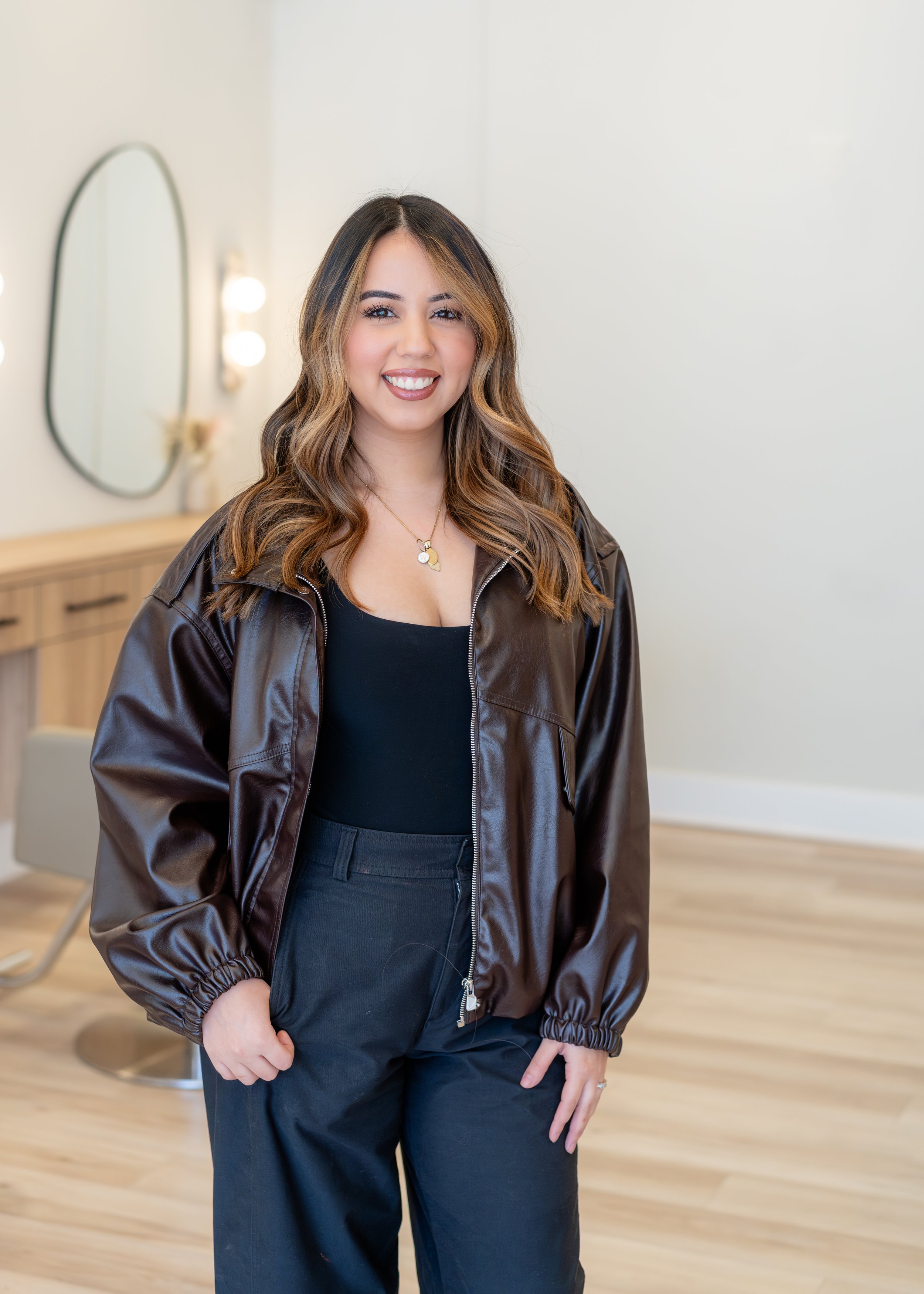 Valeria Celis | Stylist, Bellami Extension Certified