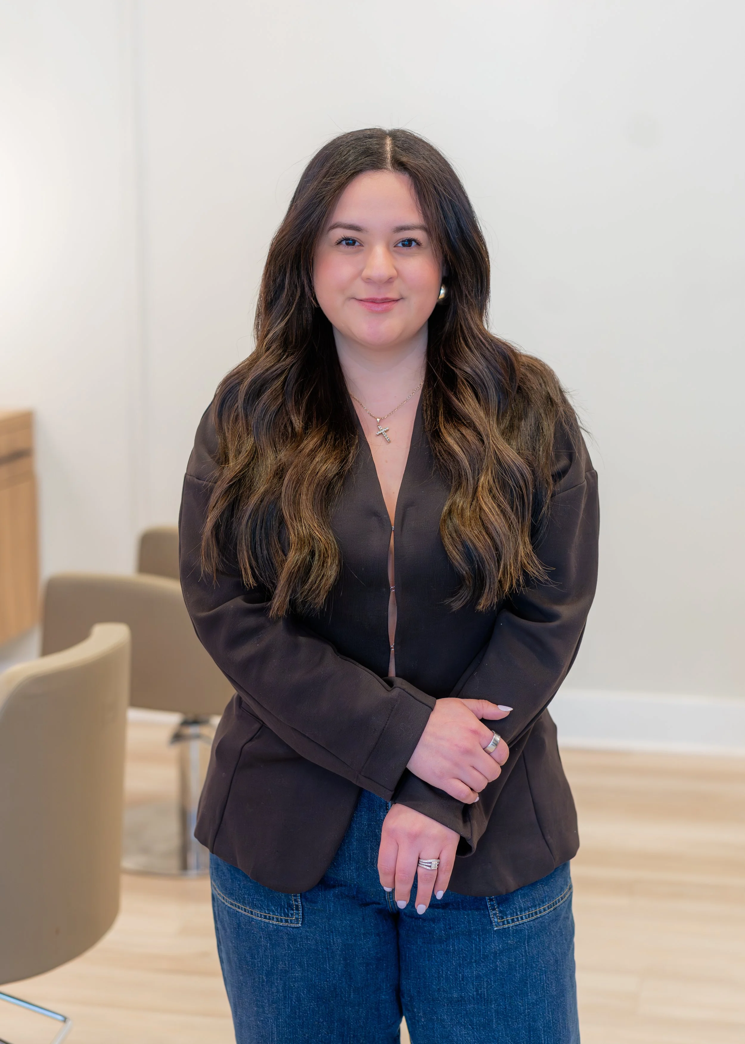 Yesenia Oregel | Independent Stylist 