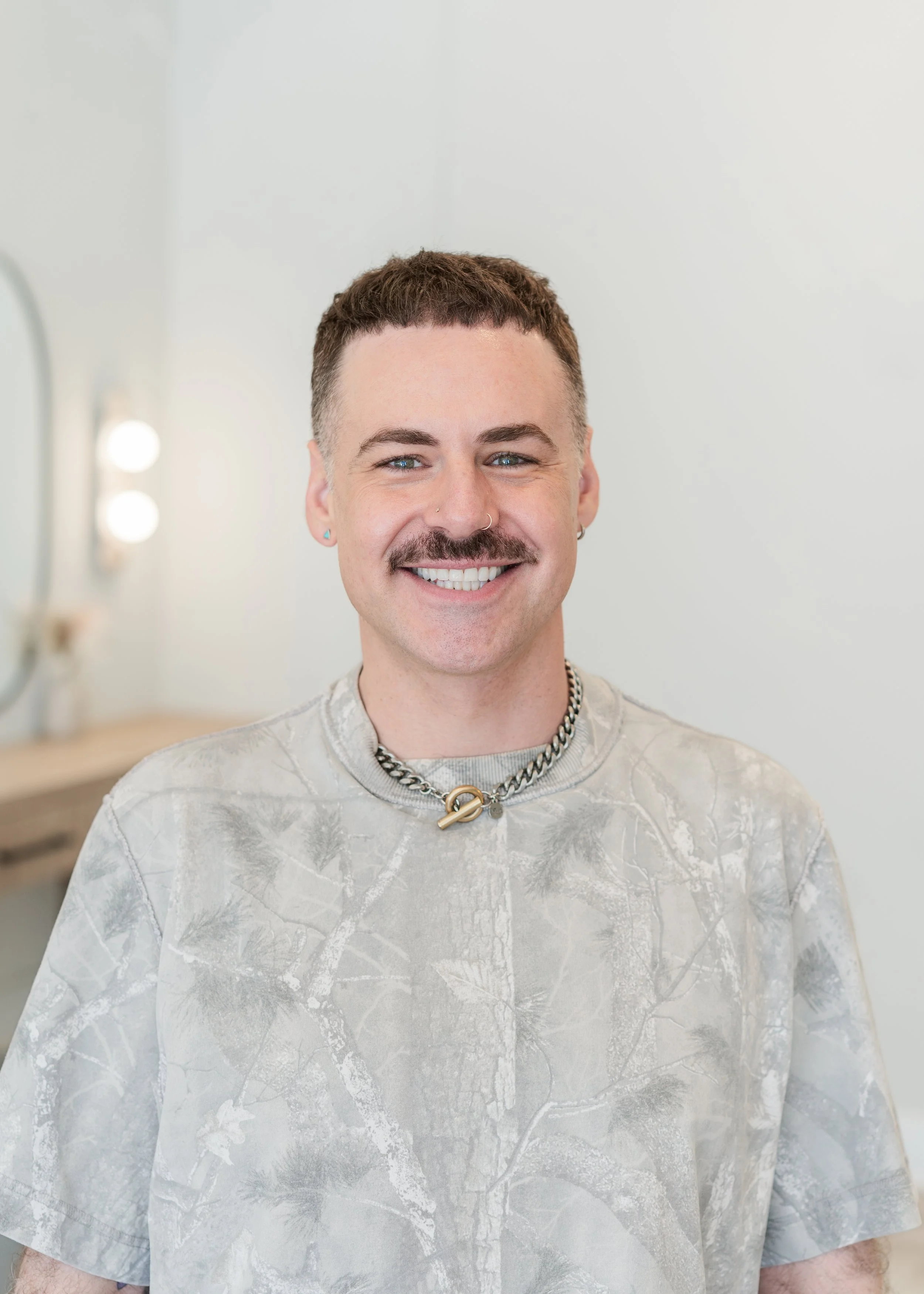 Chase Weisenberger | Independent Stylist, Bellami Extension Certified