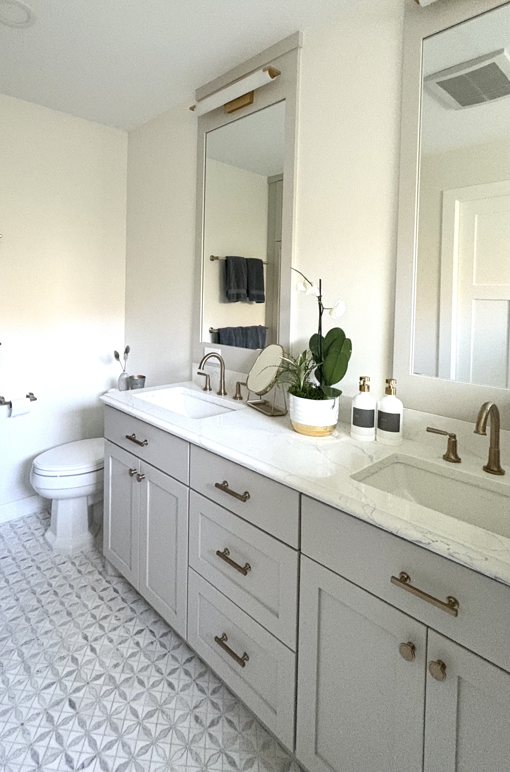 Primary Bath wayzata mn.jpg