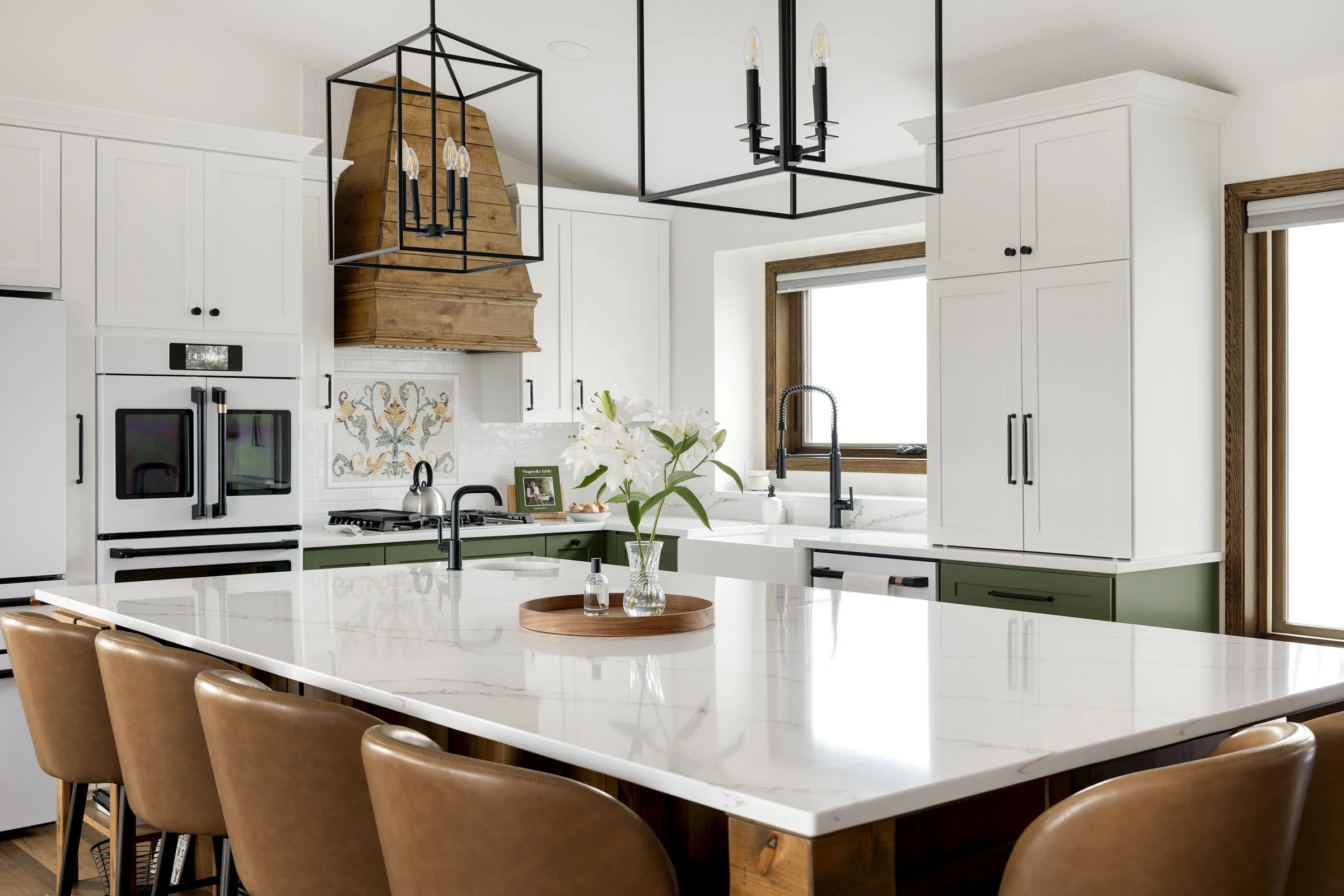 Jessica Hein Interiors - Goodview Trail_002.jpg